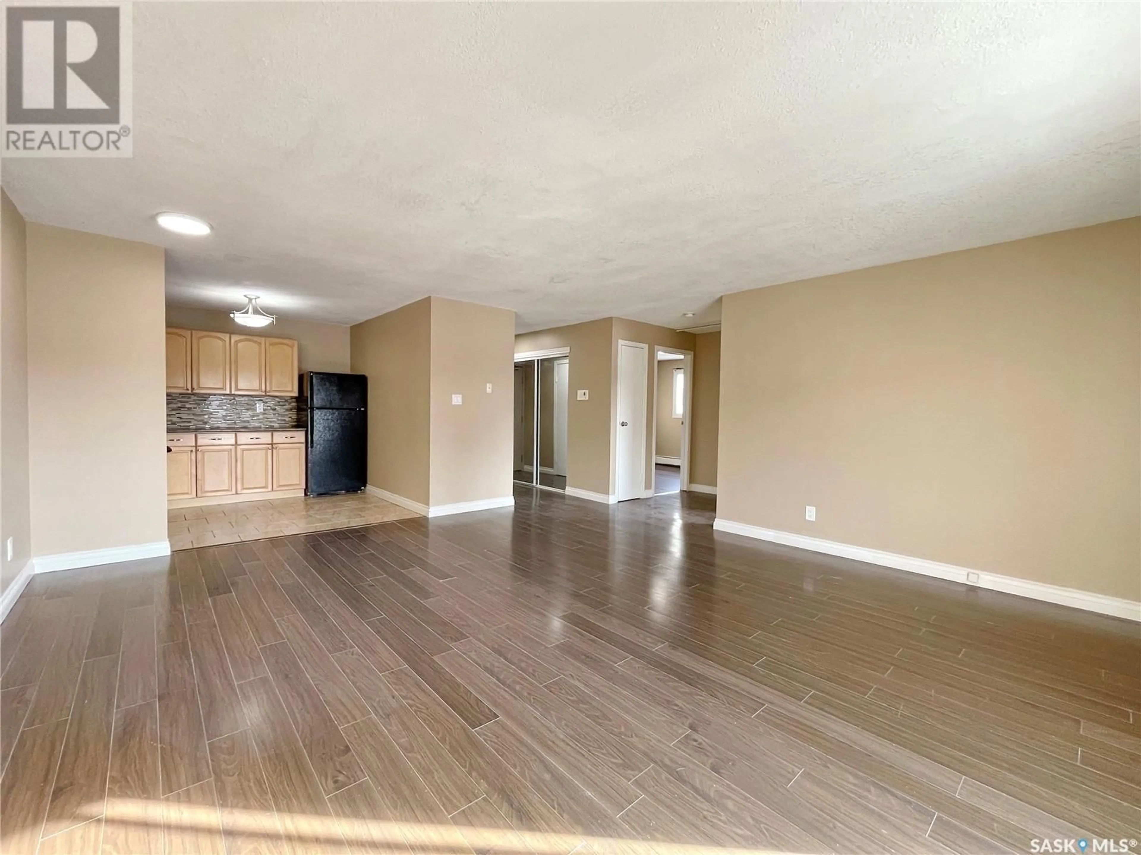 A pic of a room for 205 - 522 X AVENUE S, Saskatoon Saskatchewan S7M4X9