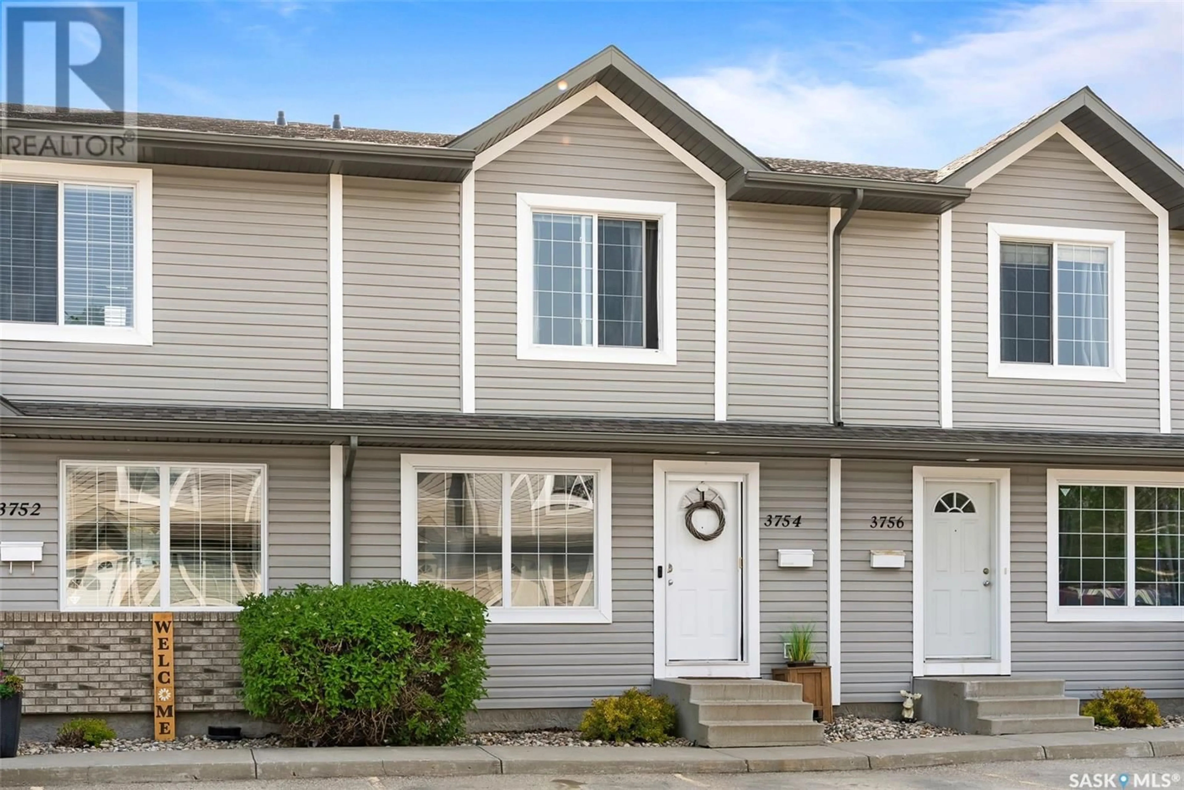 Home with vinyl exterior material, street for 3754 7TH AVENUE E, Regina Saskatchewan S4N7R4