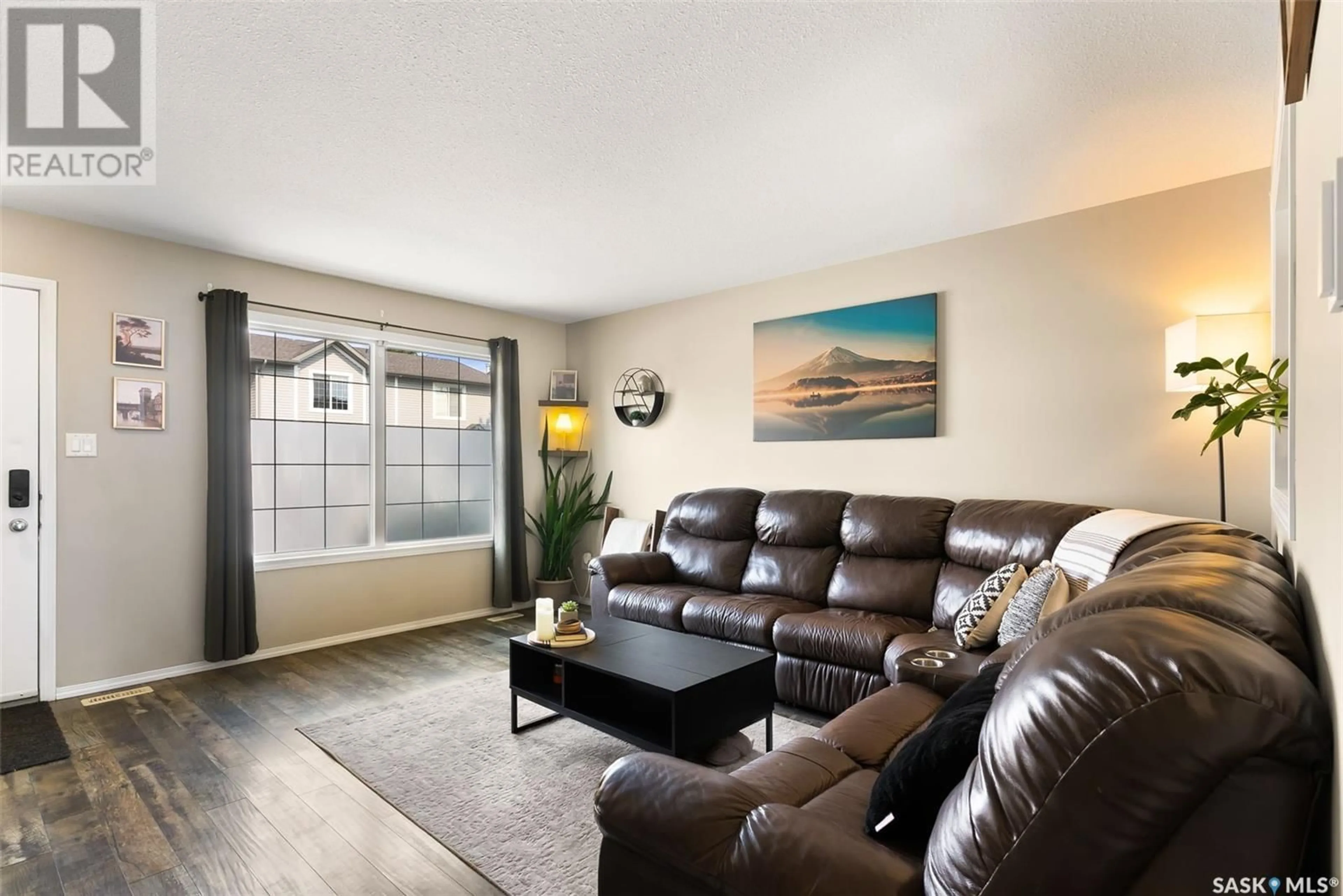 Living room with furniture, unknown for 3754 7TH AVENUE E, Regina Saskatchewan S4N7R4