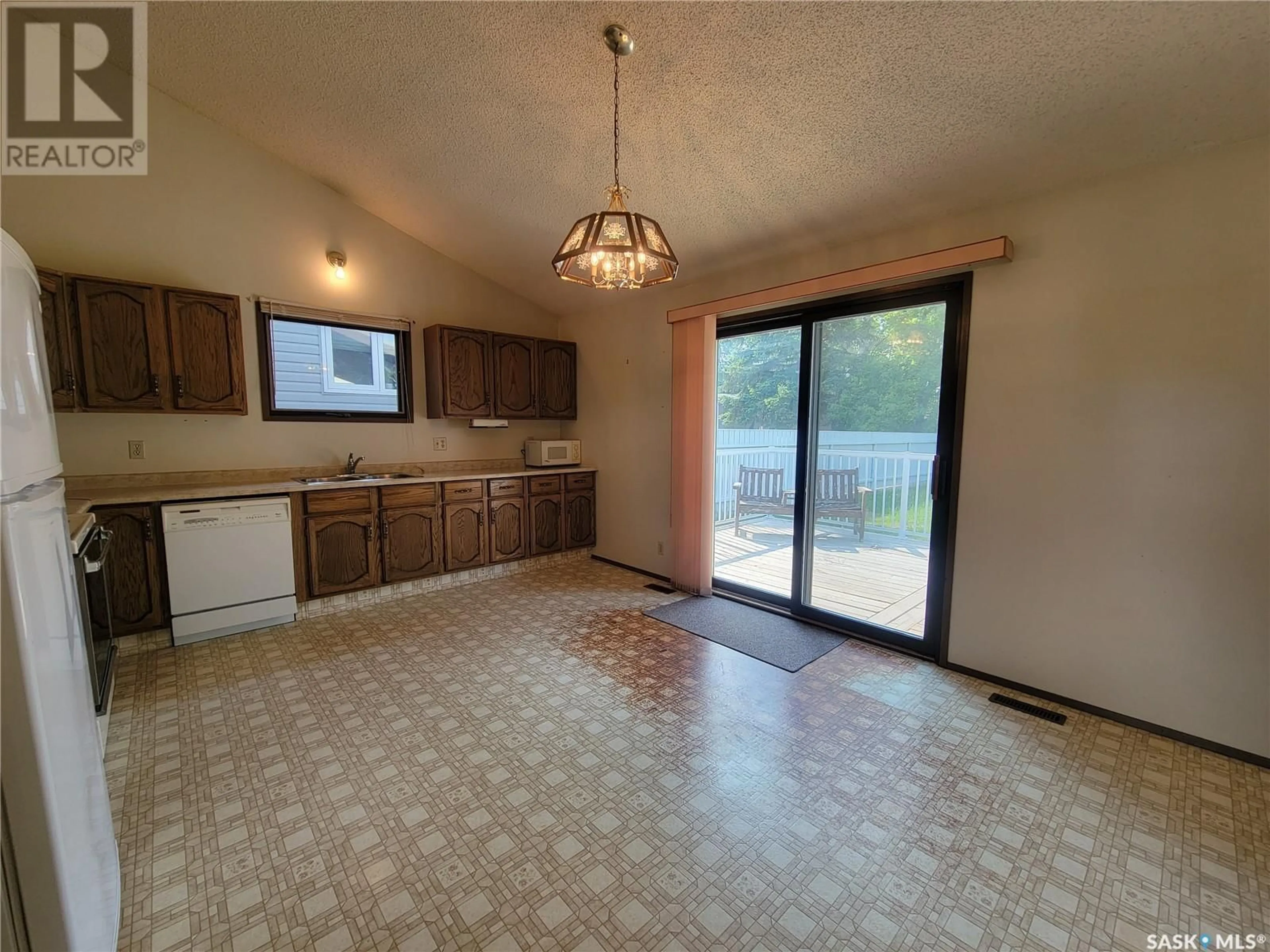 A pic of a room for 5008 MIRROR DRIVE, Macklin Saskatchewan S0L2C0