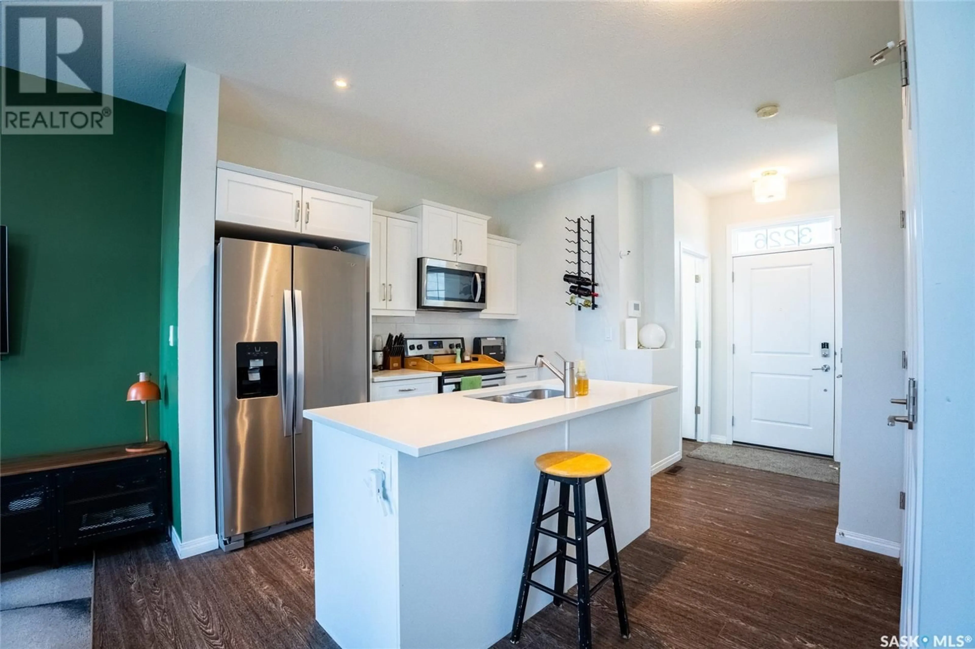 Open concept kitchen, unknown for 3226 CHUKA BOULEVARD, Regina Saskatchewan S4V3S6