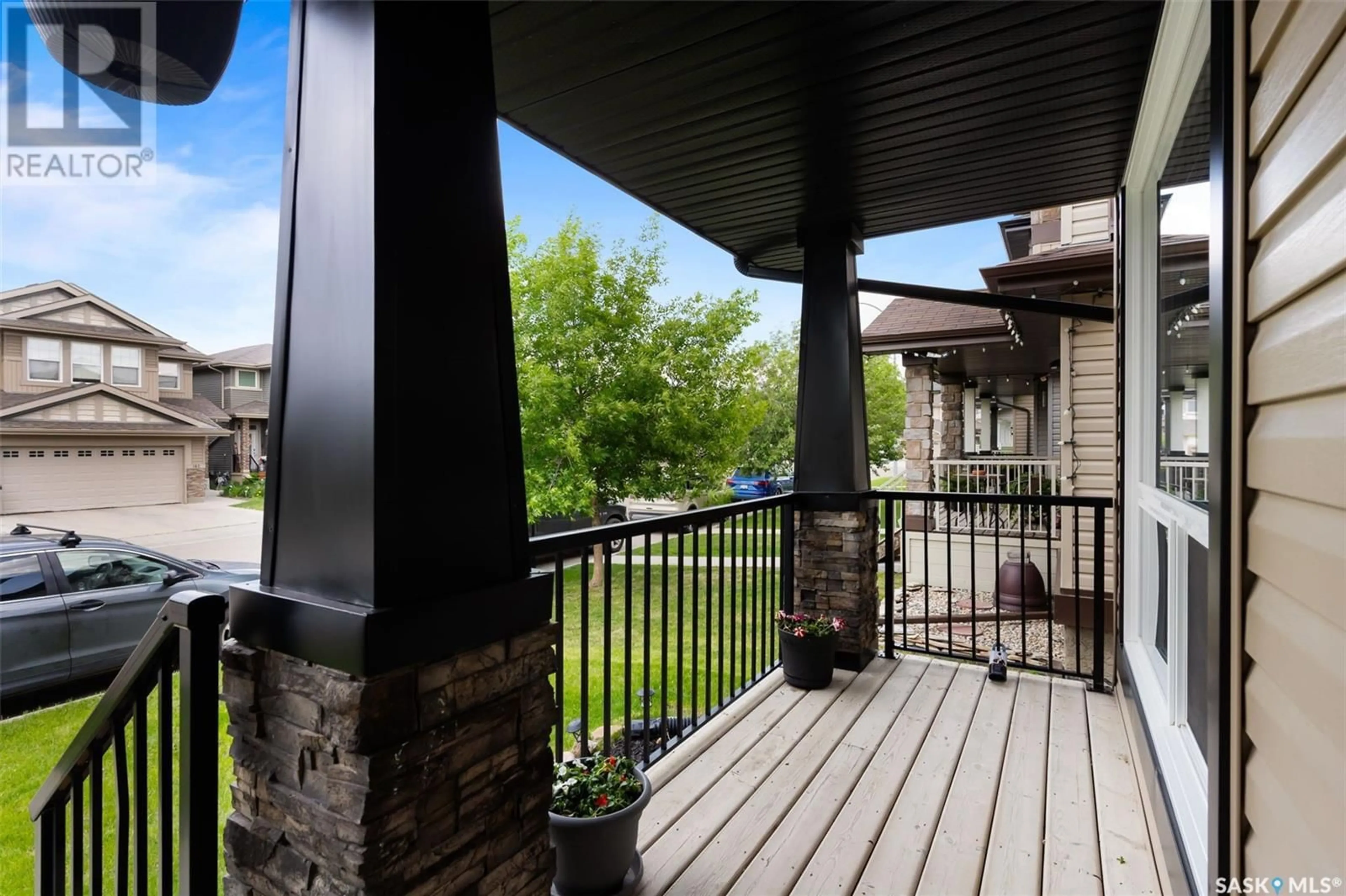Patio, unknown for 102 POPLAR BLUFF CRESCENT, Regina Saskatchewan S4Y0B5