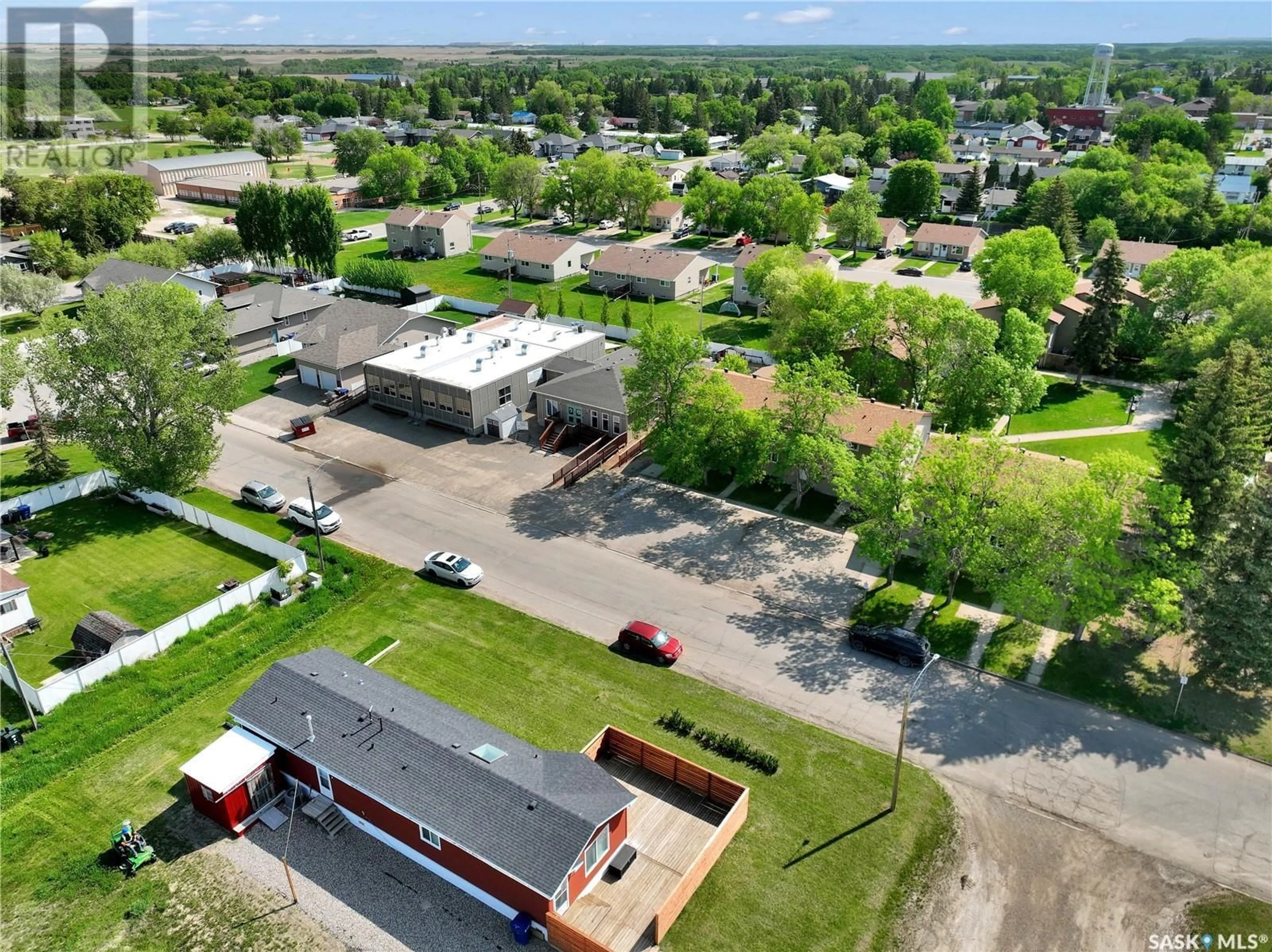 A pic from outside/outdoor area/front of a property/back of a property/a pic from drone, unknown for 201 MARGARET COURT, Esterhazy Saskatchewan S0A0X0