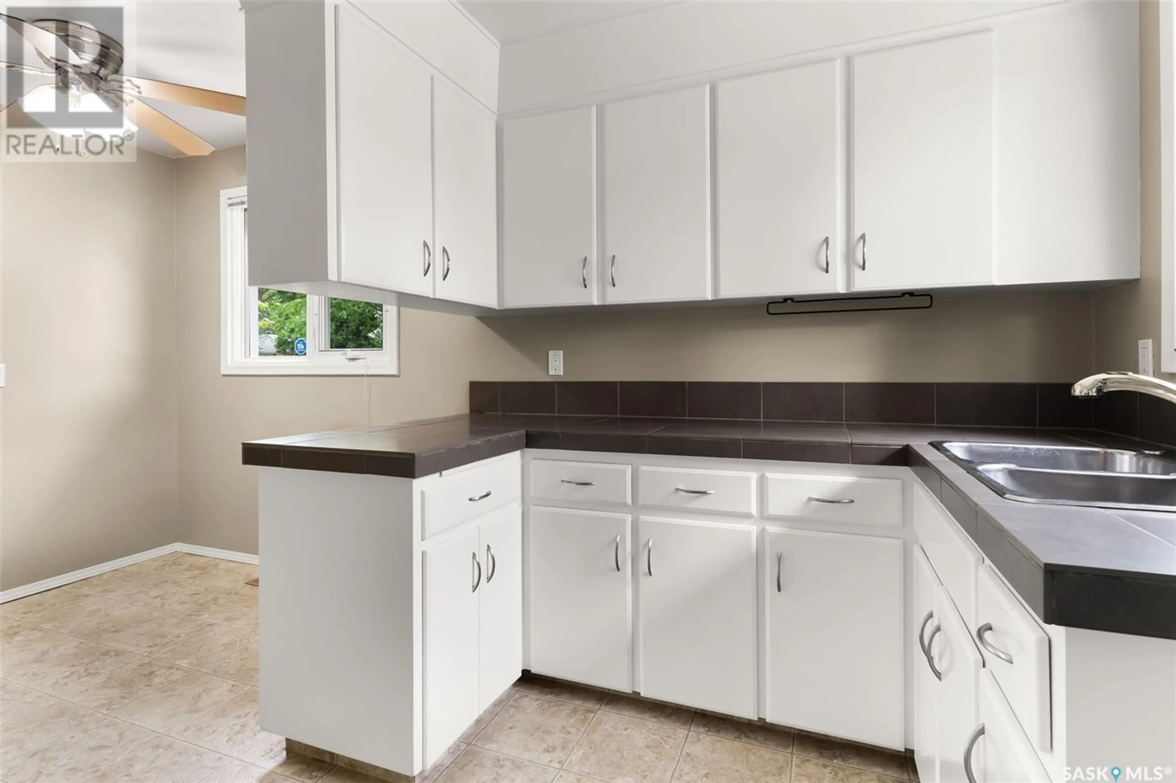 Standard kitchen, ceramic/tile floor for 34 MOLLARD CRESCENT, Regina Saskatchewan S4T6J2