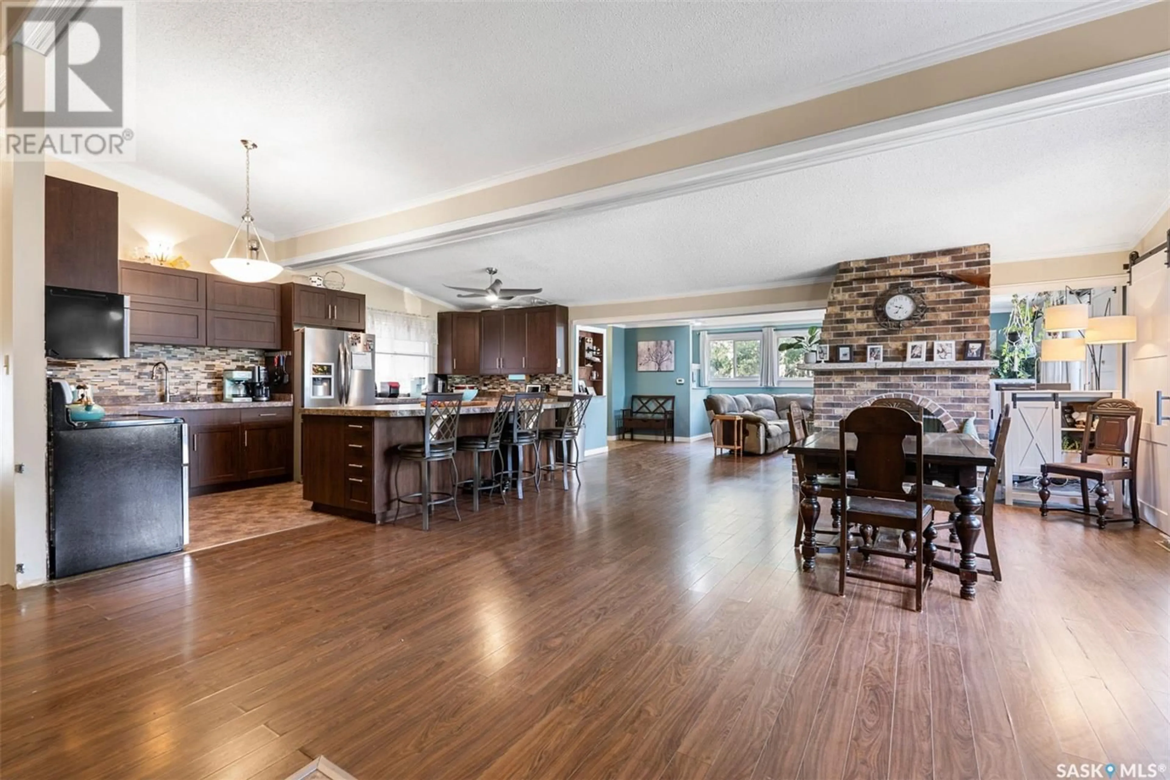Open concept kitchen, unknown for 3762 HALIBURTON AVENUE, Corman Park Rm No. 344 Saskatchewan S7T1B2