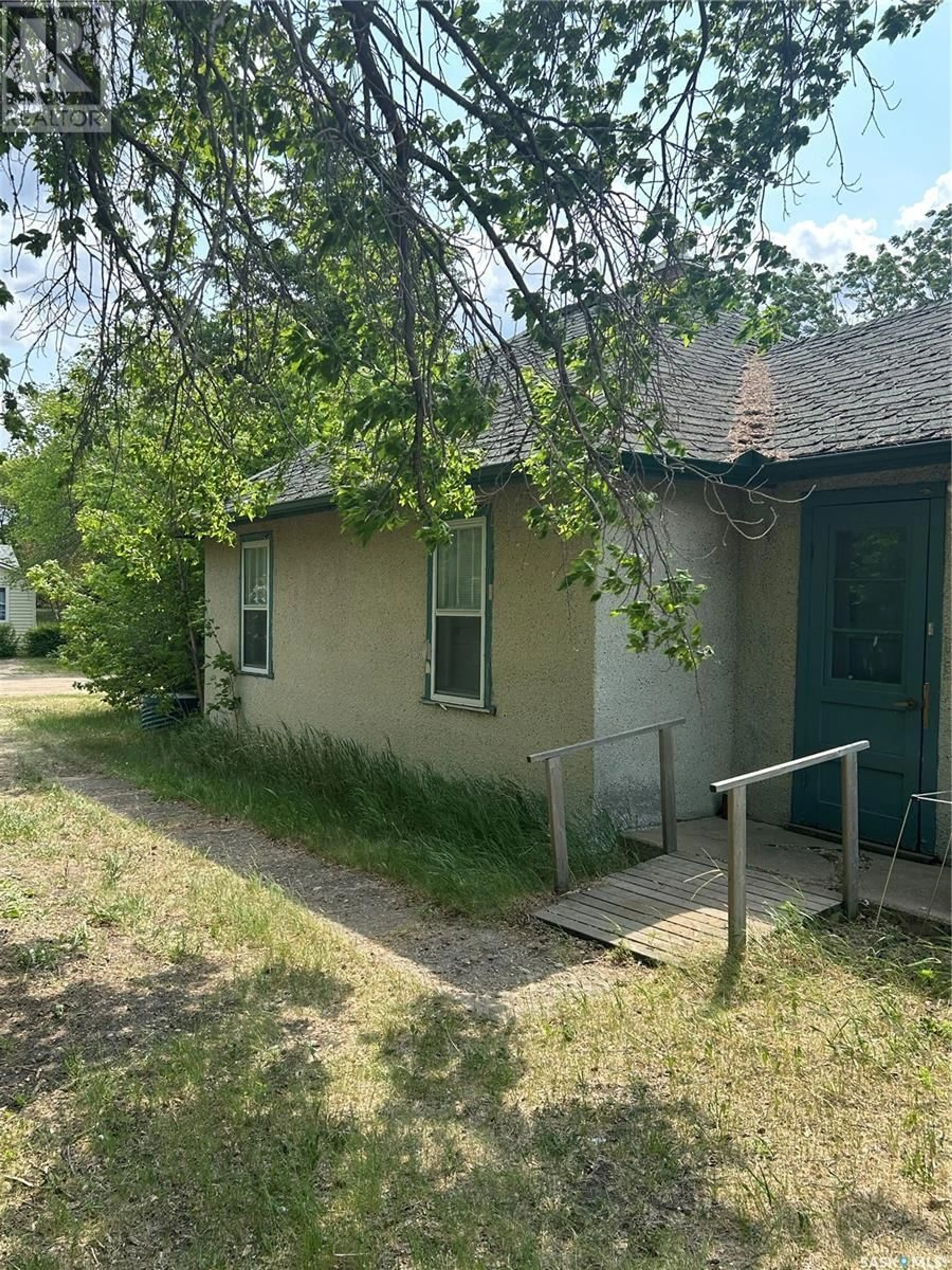 A pic from outside/outdoor area/front of a property/back of a property/a pic from drone, street for 107 1ST AVENUE, Parkside Saskatchewan S0J2A0