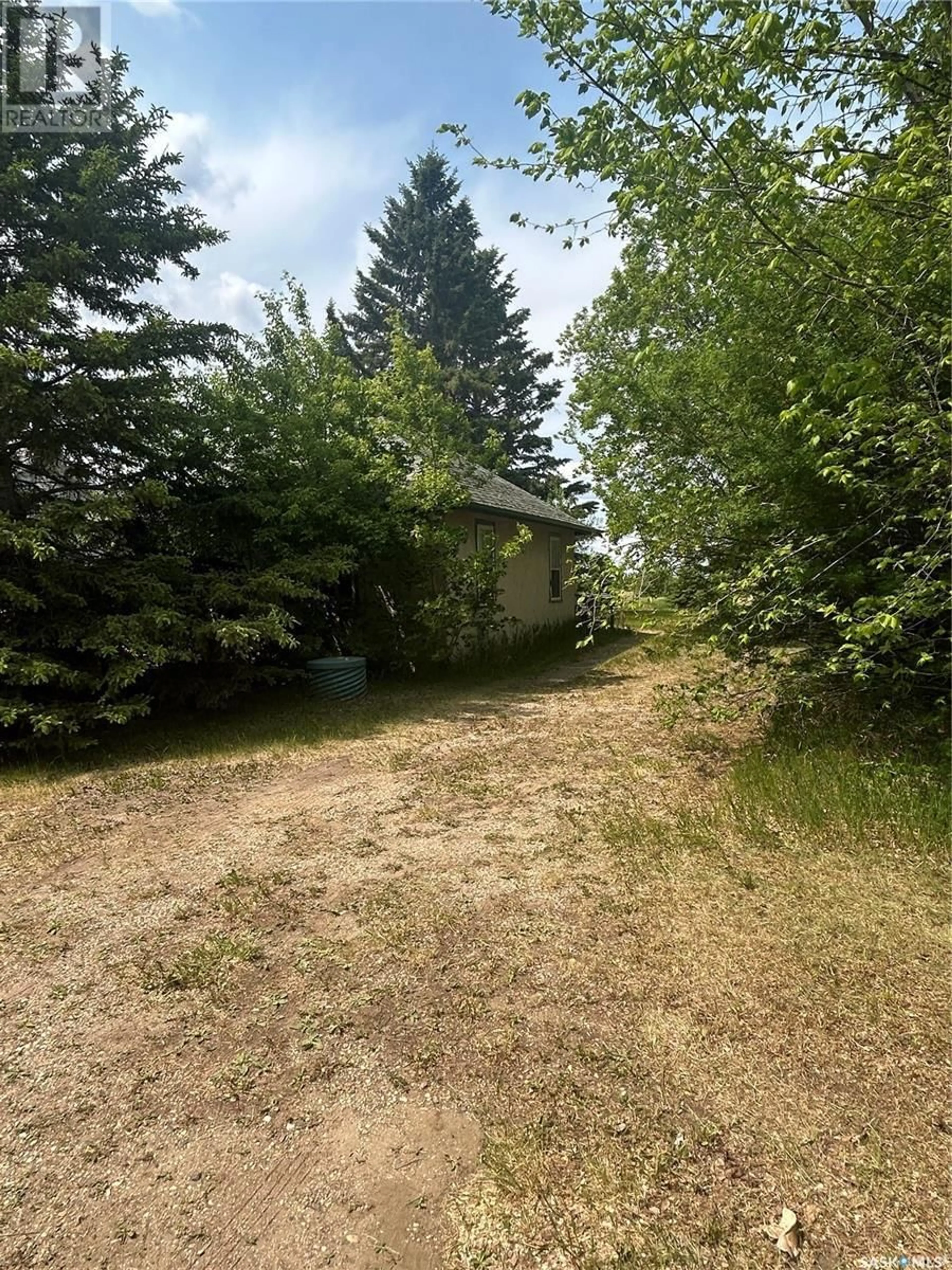 Shed for 107 1ST AVENUE, Parkside Saskatchewan S0J2A0