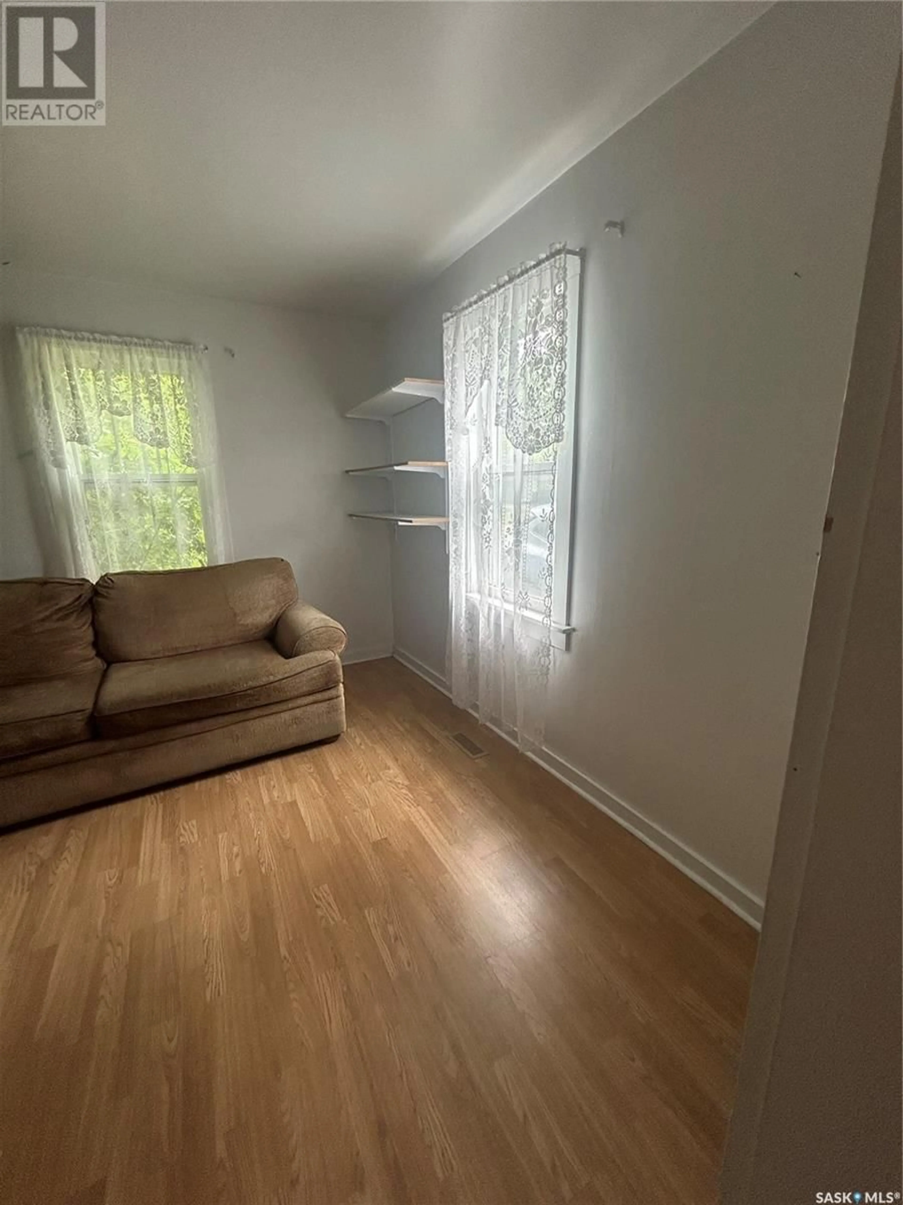 A pic of a room for 107 1ST AVENUE, Parkside Saskatchewan S0J2A0