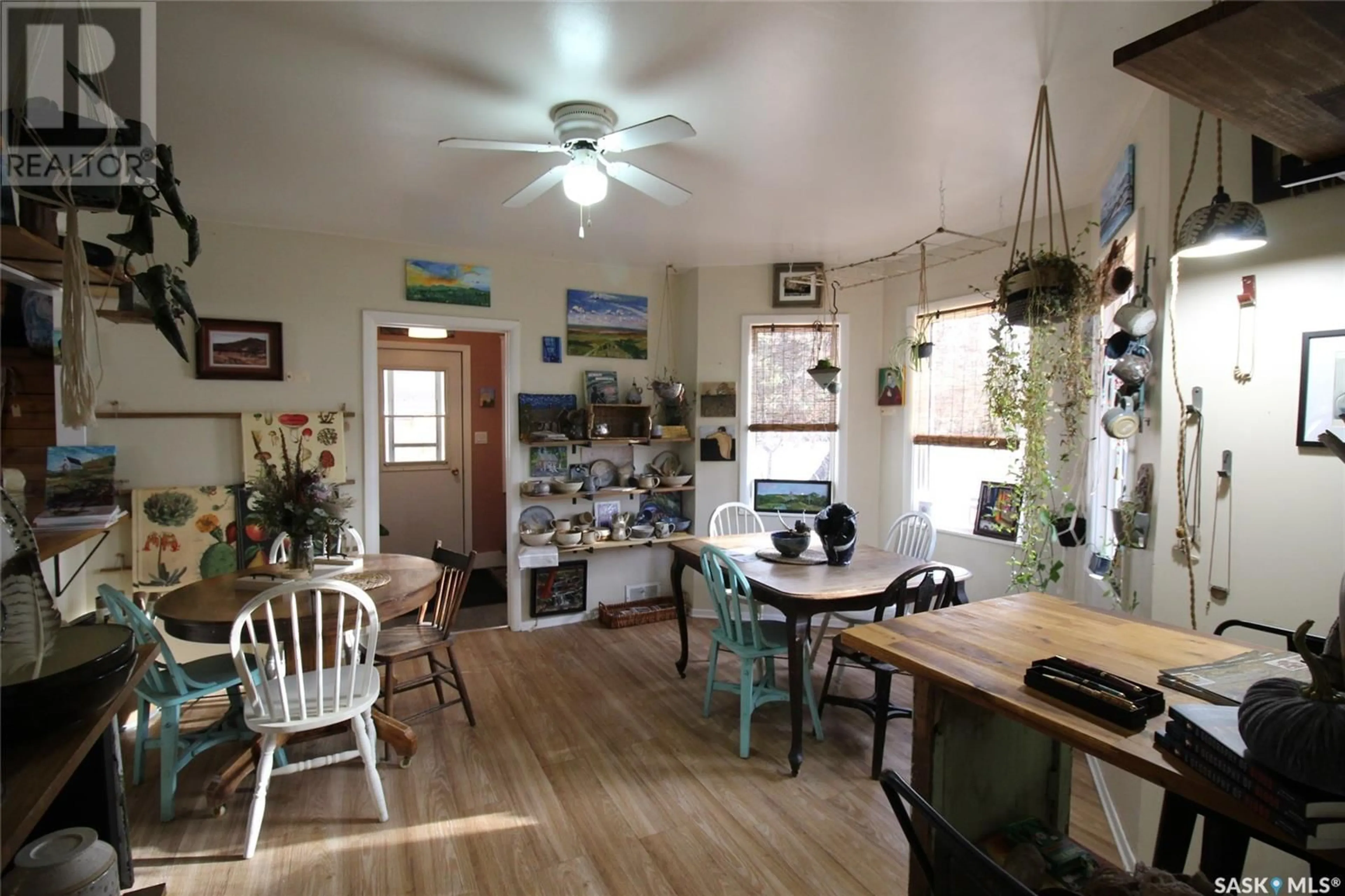 Dining room, unknown for 216 SPRUCE AVENUE, Eastend Saskatchewan S0N0T0