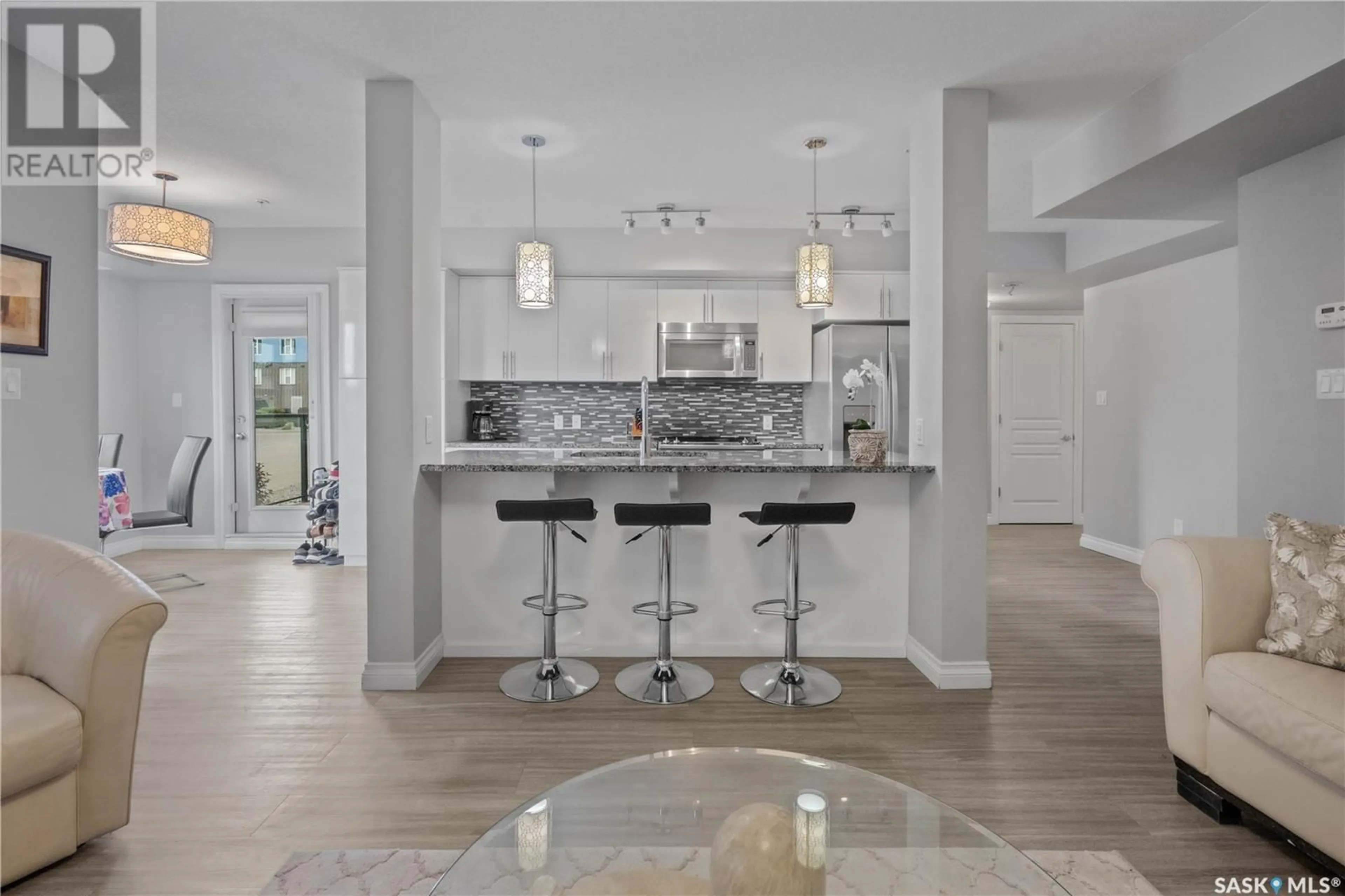 Open concept kitchen, ceramic/tile floor for 121 5301 UNIVERSAL CRESCENT, Regina Saskatchewan S4W0L2