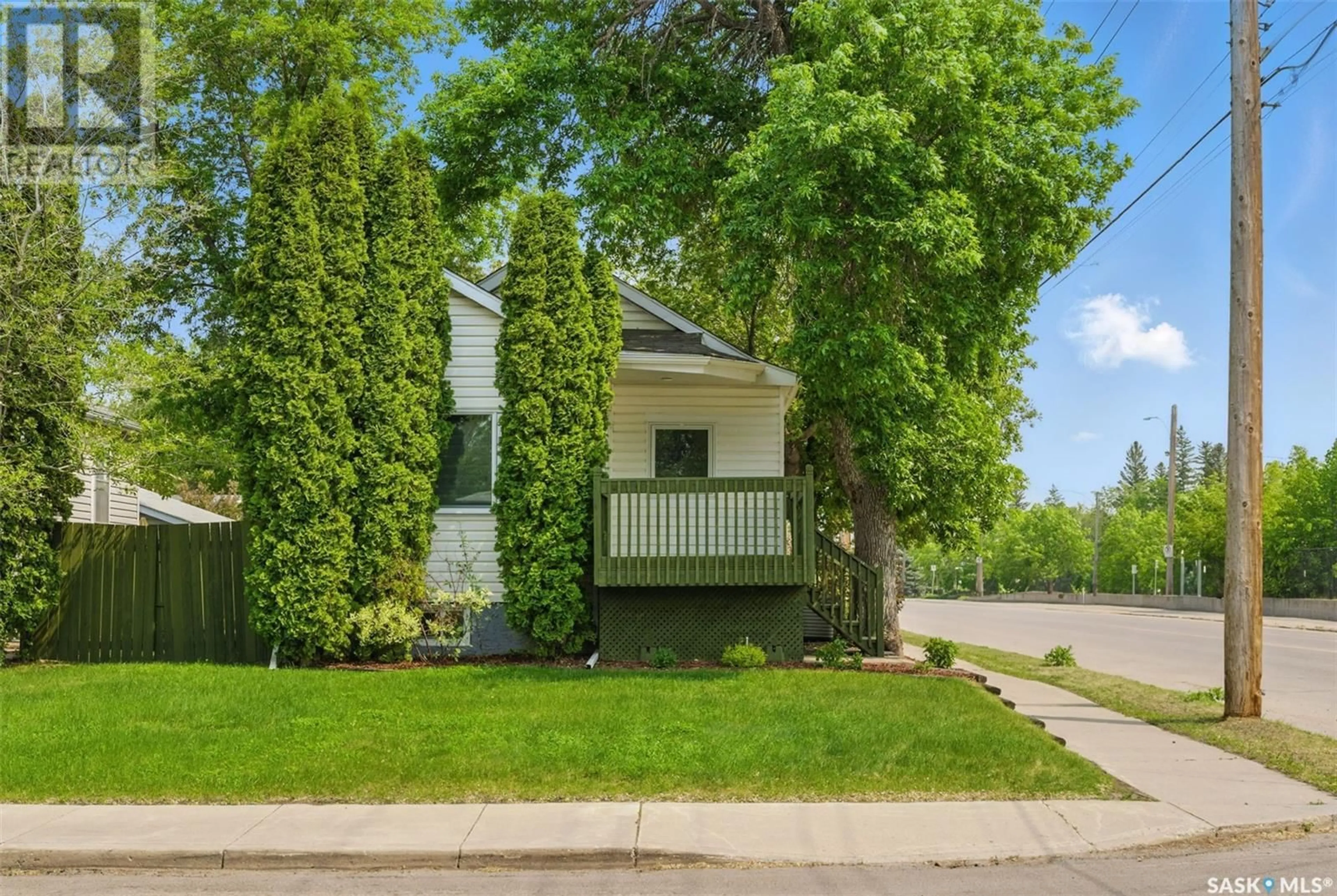 Home with vinyl exterior material, street for 2333 ST ANDREWS AVENUE, Saskatoon Saskatchewan S7M0M5
