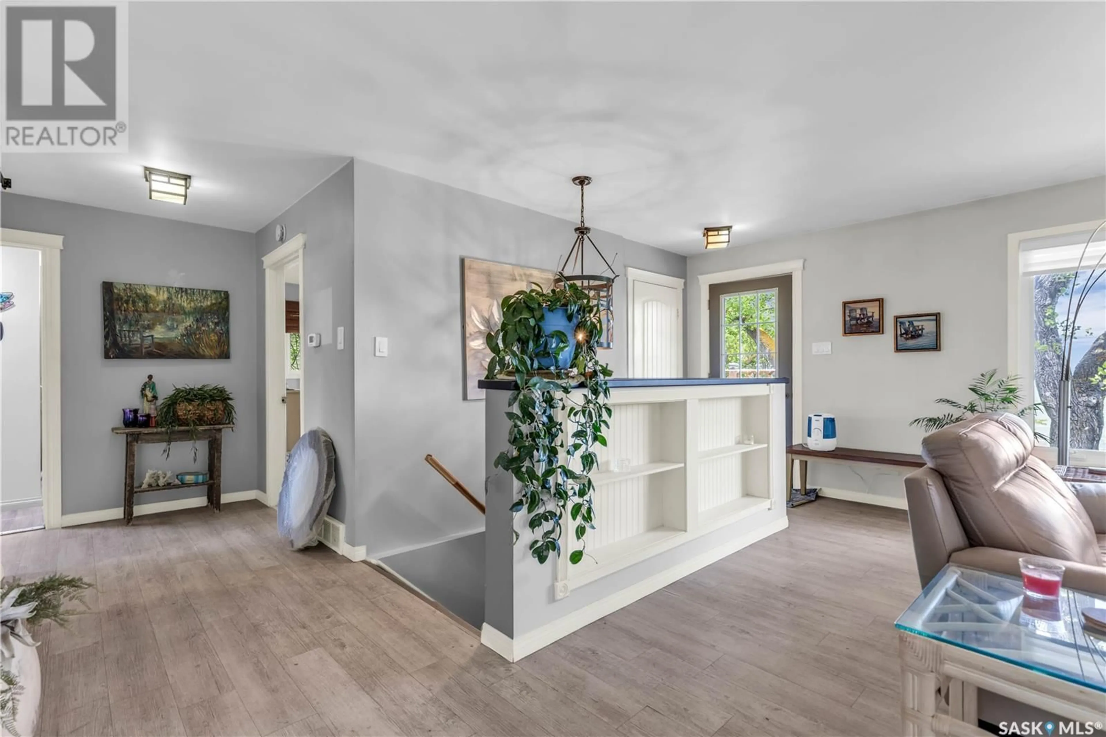 Indoor entryway for 13 3RD AVENUE, Metinota Saskatchewan S0M1X0