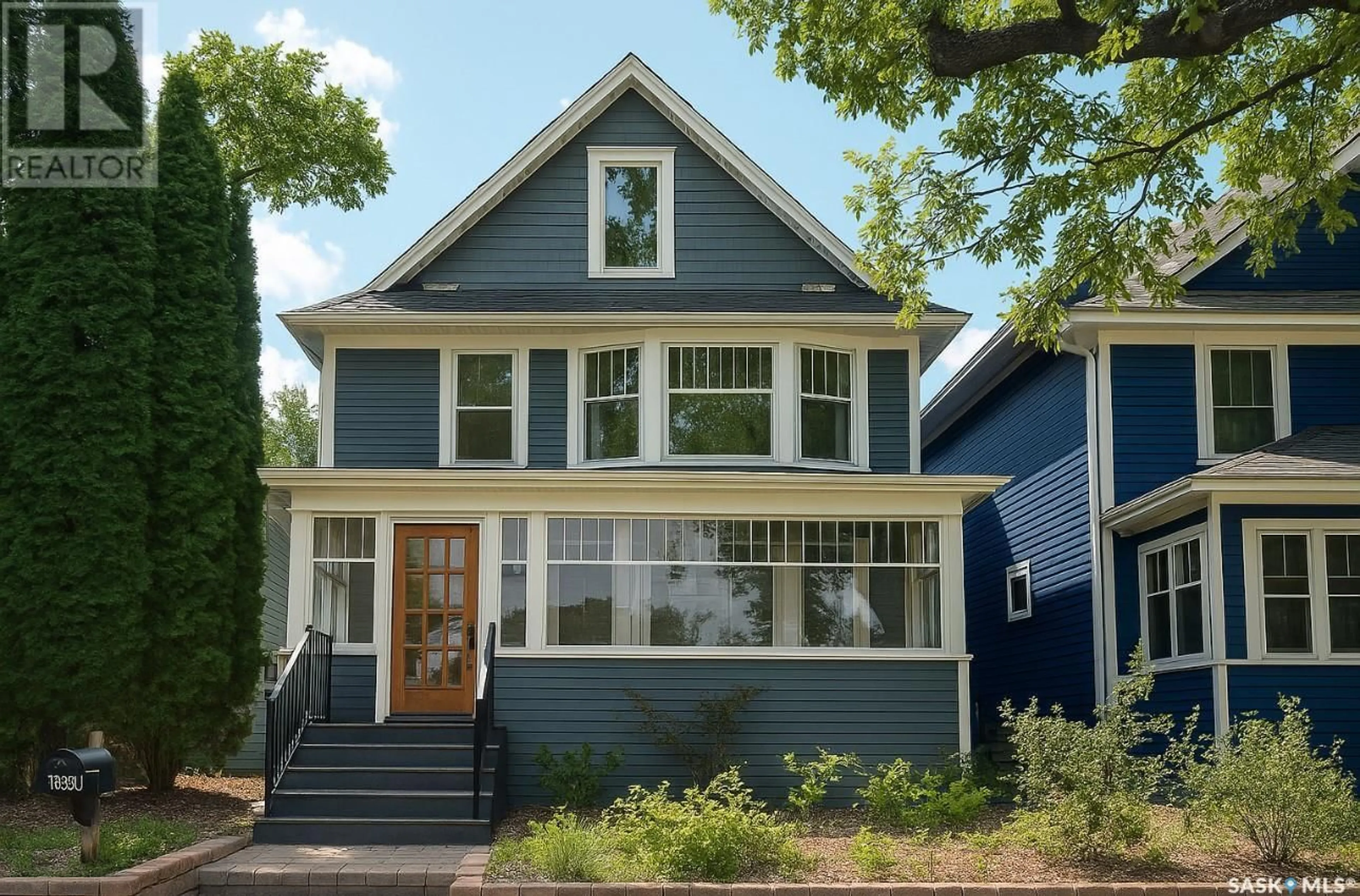 Home with vinyl exterior material, street for 1020 AIRD STREET, Saskatoon Saskatchewan S7N0T1