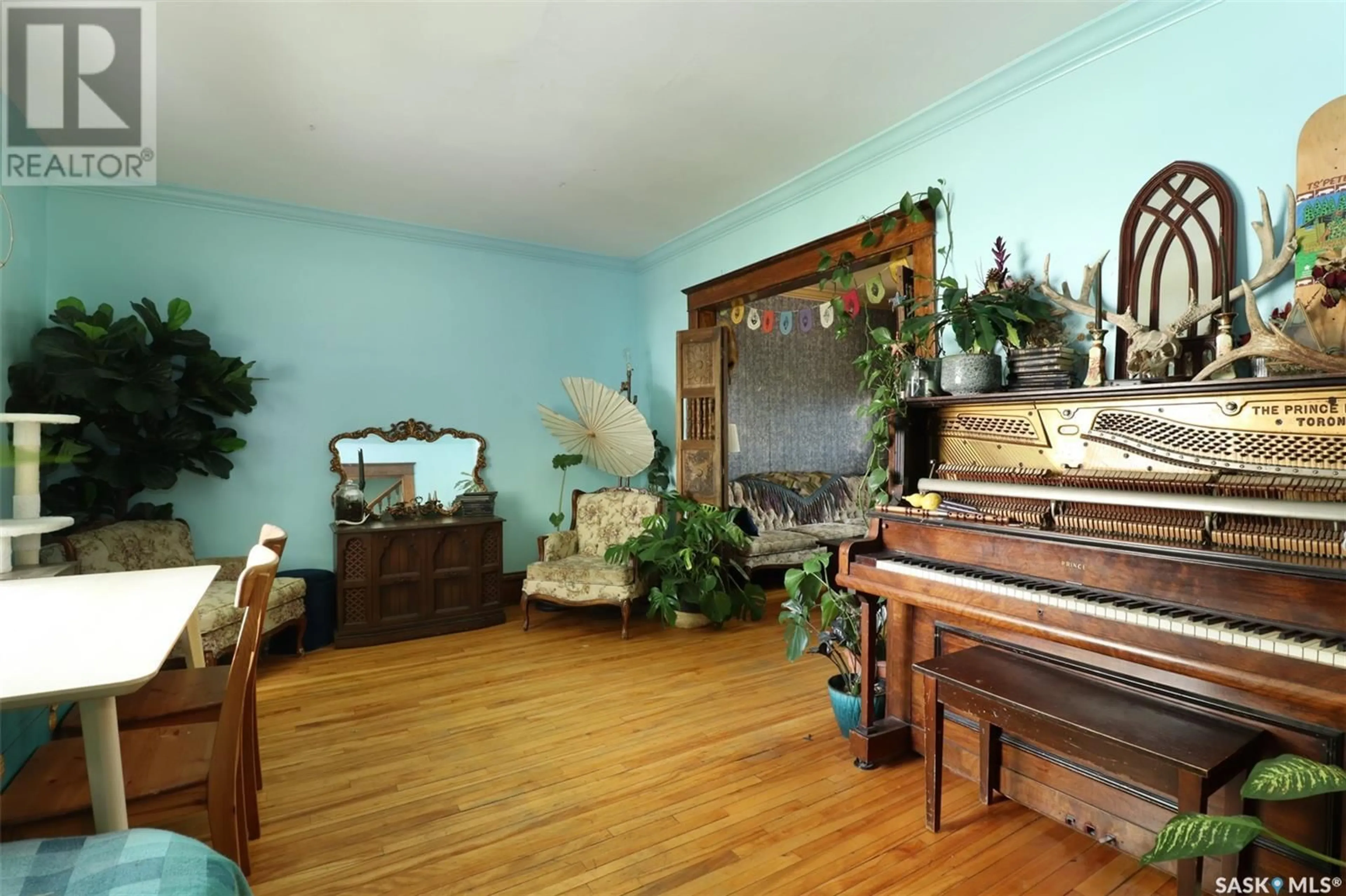 Unknown for 2069 CAMERON STREET, Regina Saskatchewan S4T2V4
