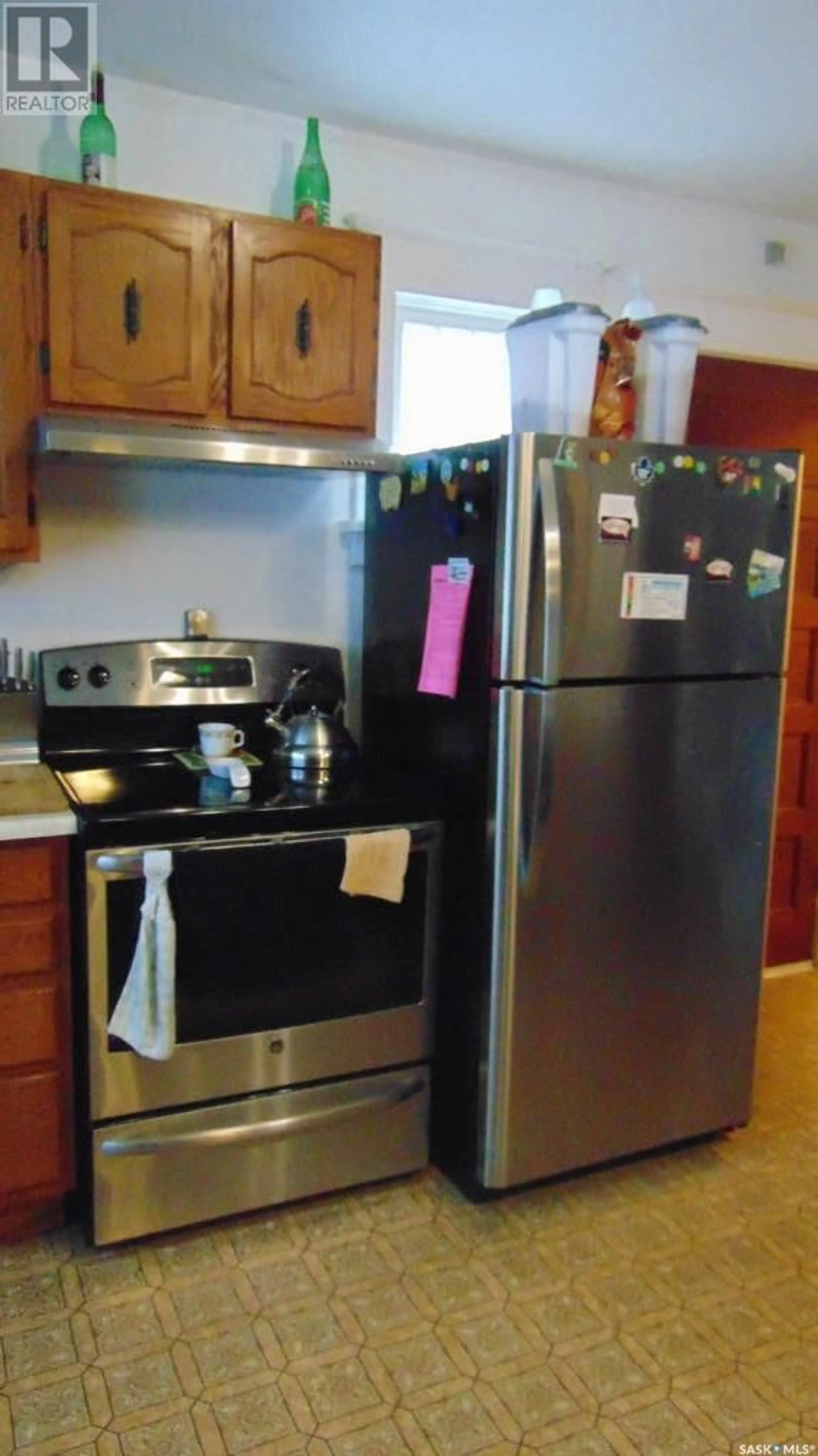 Standard kitchen, unknown for 412 1ST AVENUE, Buchanan Saskatchewan S0A0J0