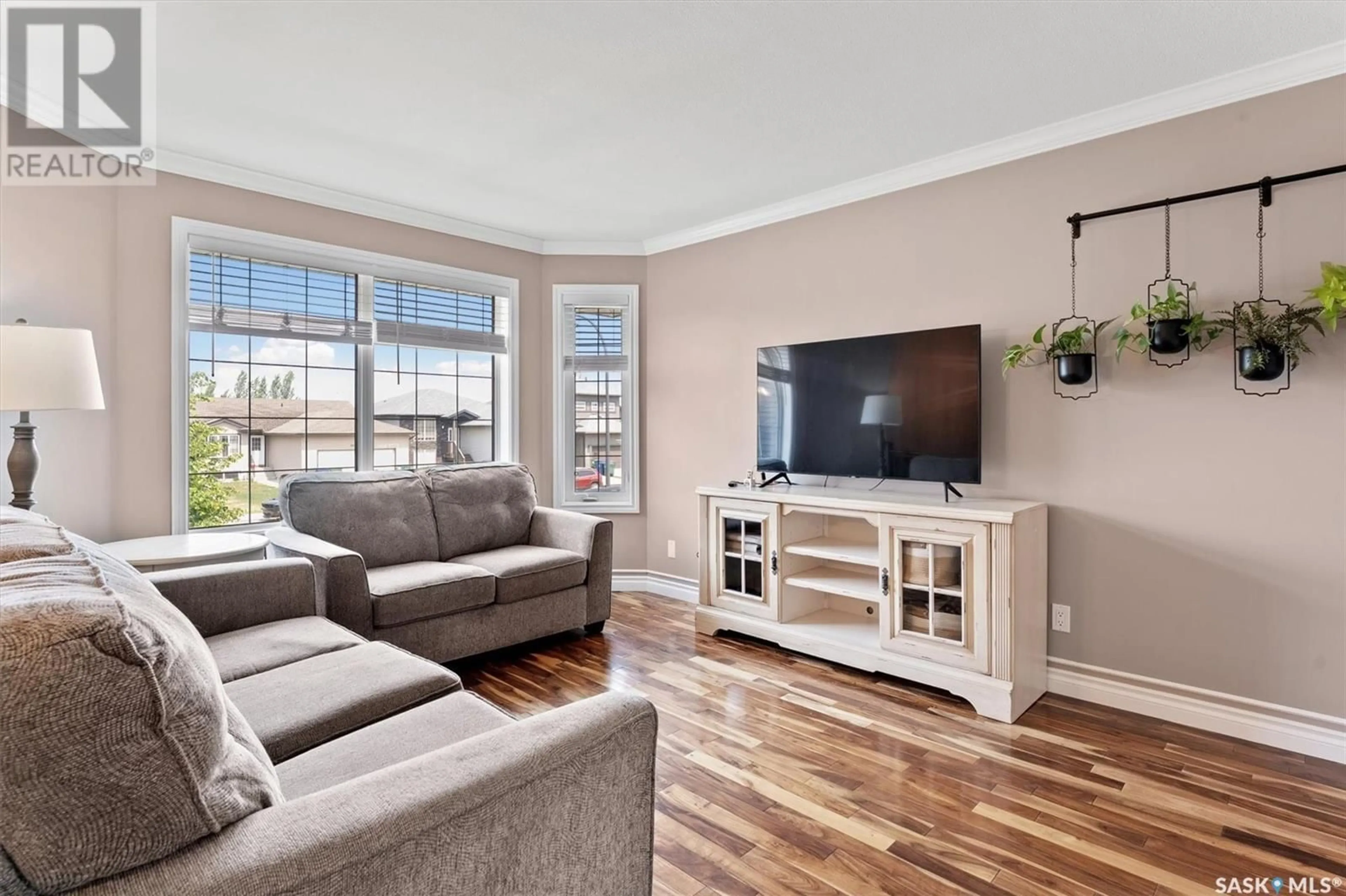 Living room with furniture, unknown for 3283 MCCLOCKLIN ROAD, Saskatoon Saskatchewan S7R0B9