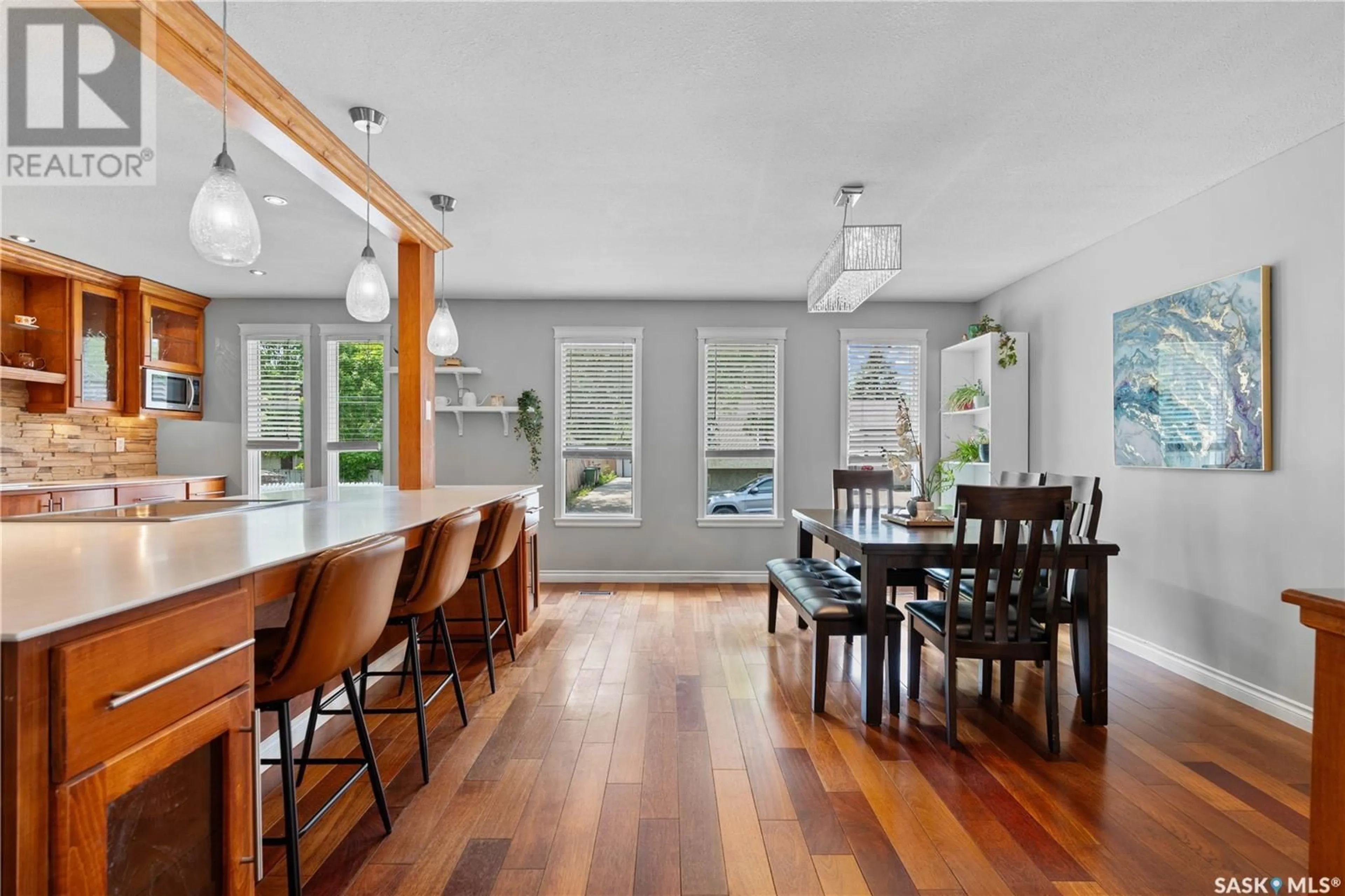Open concept kitchen, unknown for 919 COLE STREET, Regina Saskatchewan S4X2A3