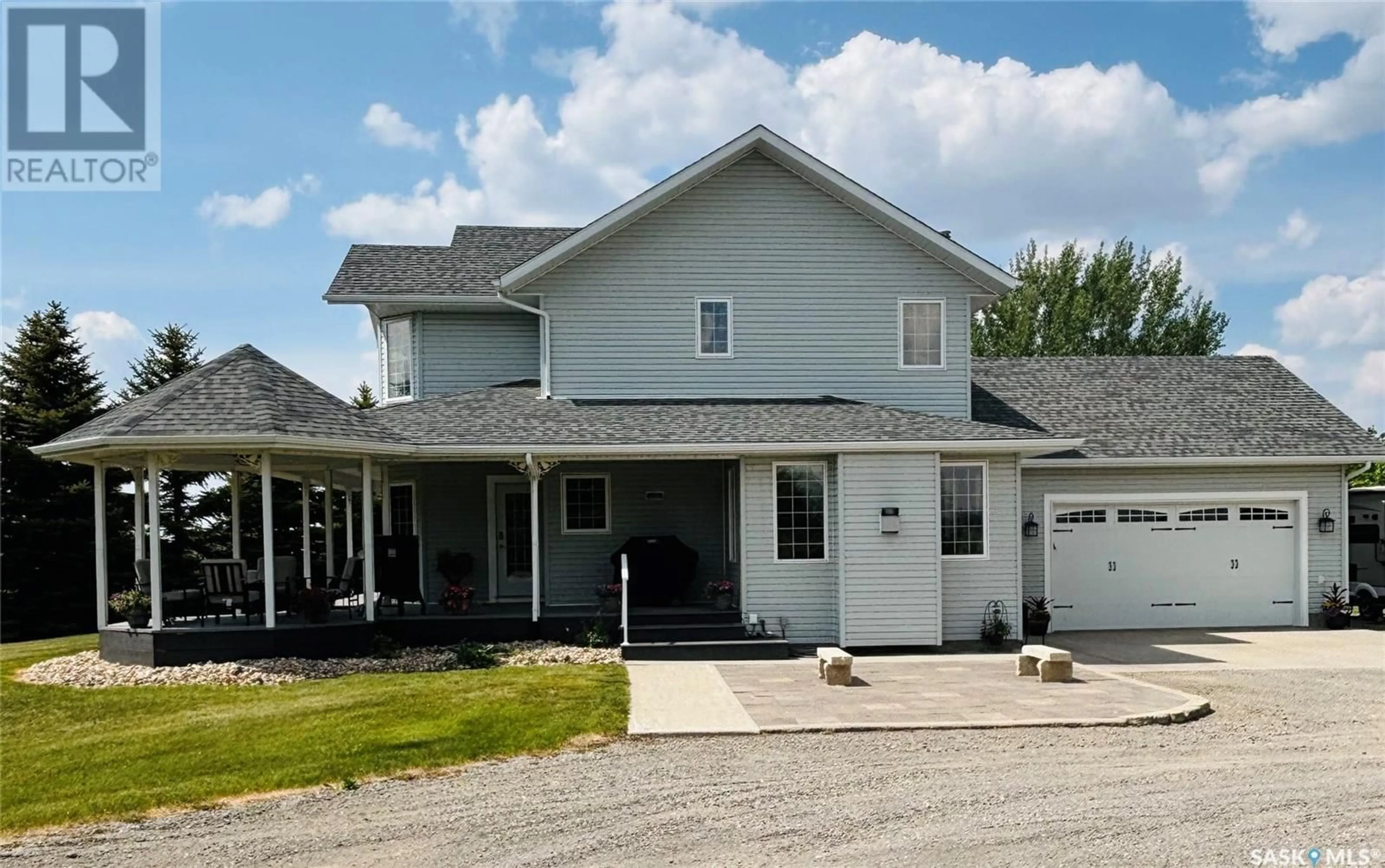 Home with vinyl exterior material, unknown for GUST ACREAGE, Lumsden Rm No. 189 Saskatchewan S4R8R8