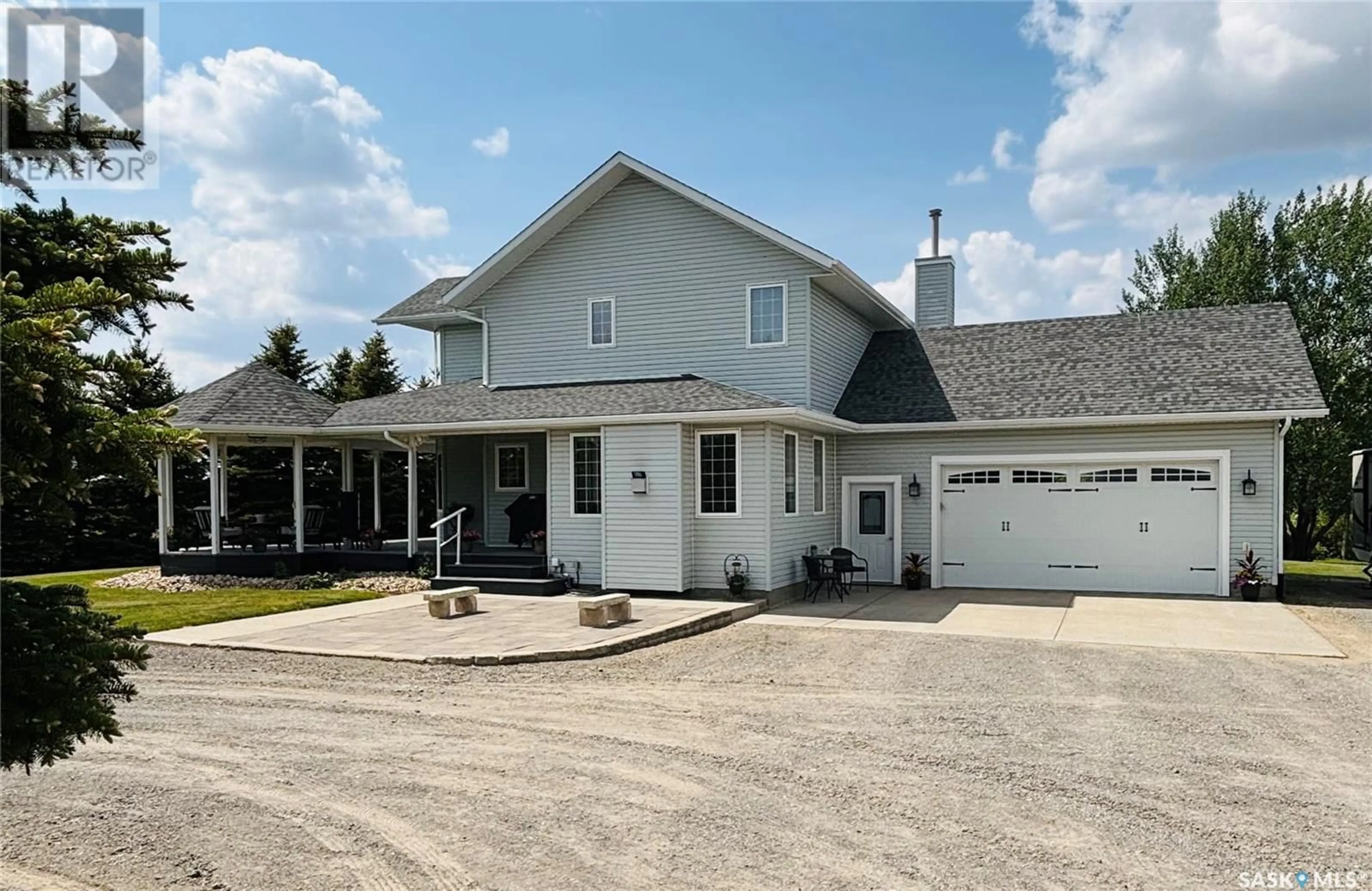 Home with vinyl exterior material, street for GUST ACREAGE, Lumsden Rm No. 189 Saskatchewan S4R8R8