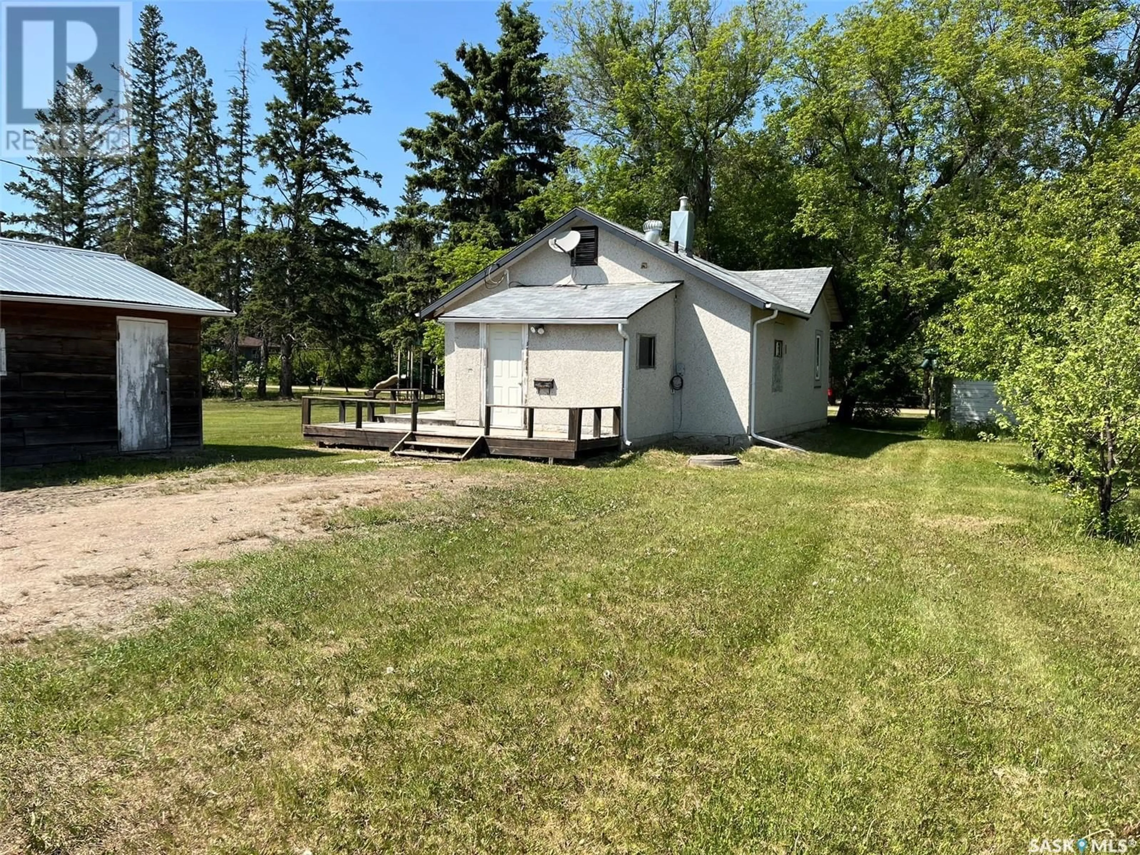A pic from outside/outdoor area/front of a property/back of a property/a pic from drone, unknown for 107 1ST STREET, Weirdale Saskatchewan S0J2Z0