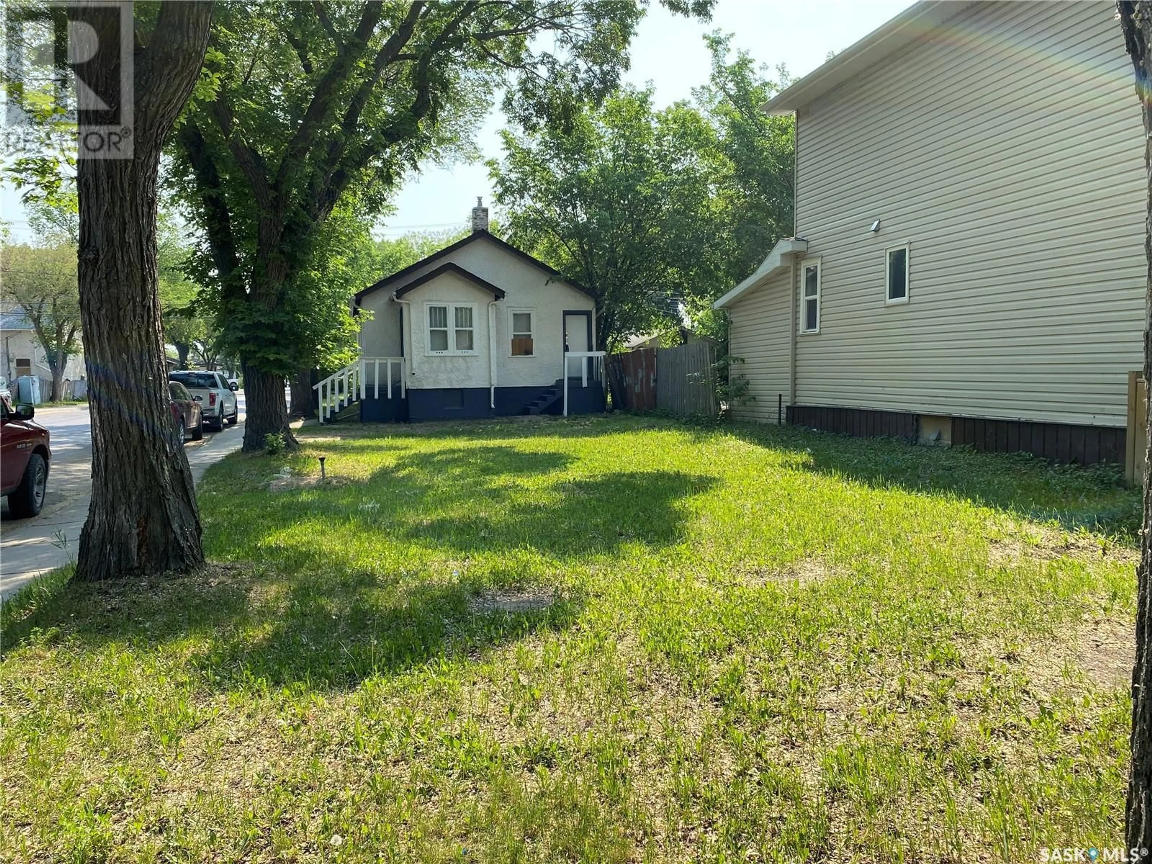 Unknown for 1901 MONTREAL STREET, Regina Saskatchewan S4P1L4