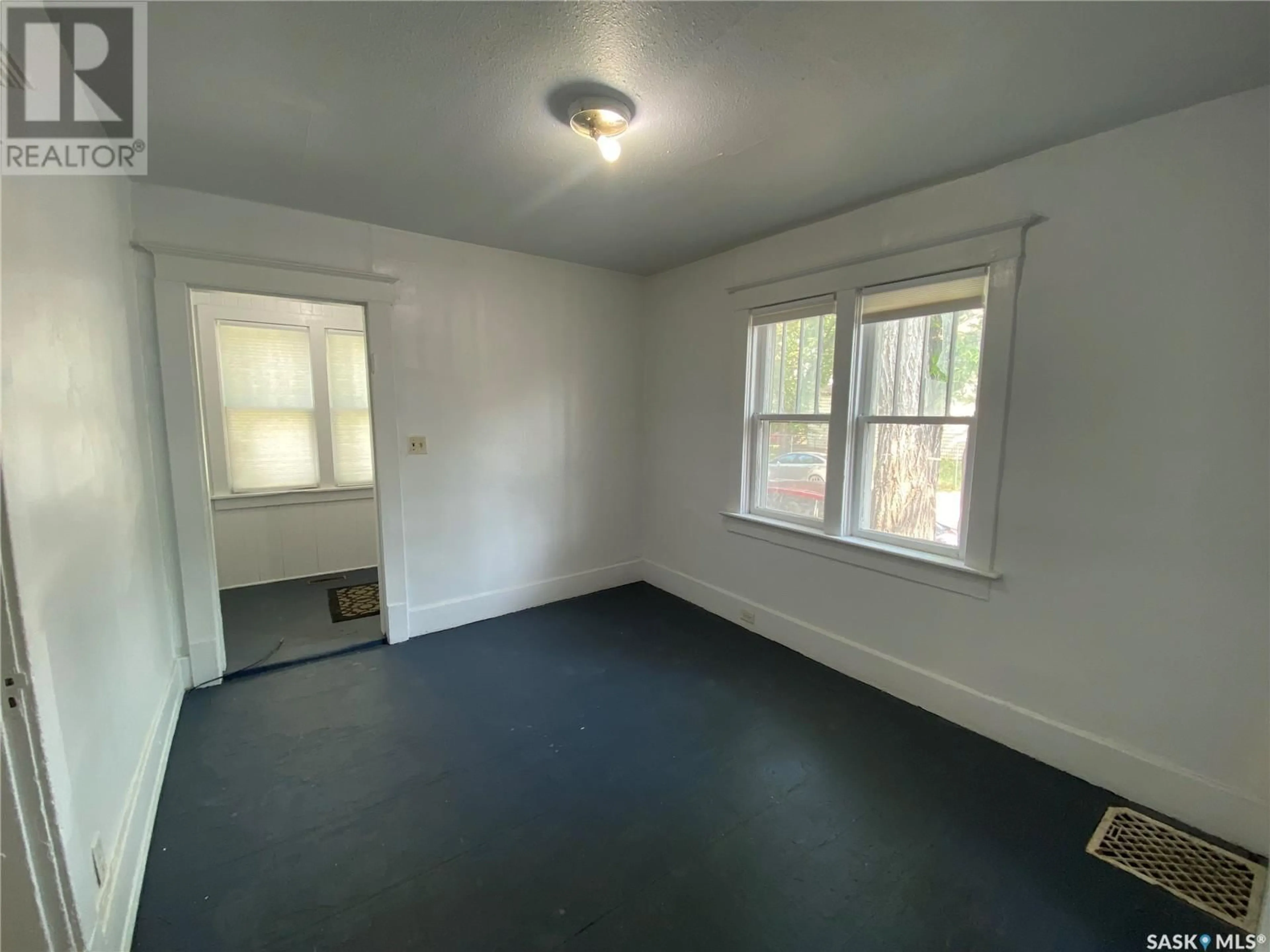 A pic of a room for 1901 MONTREAL STREET, Regina Saskatchewan S4P1L4