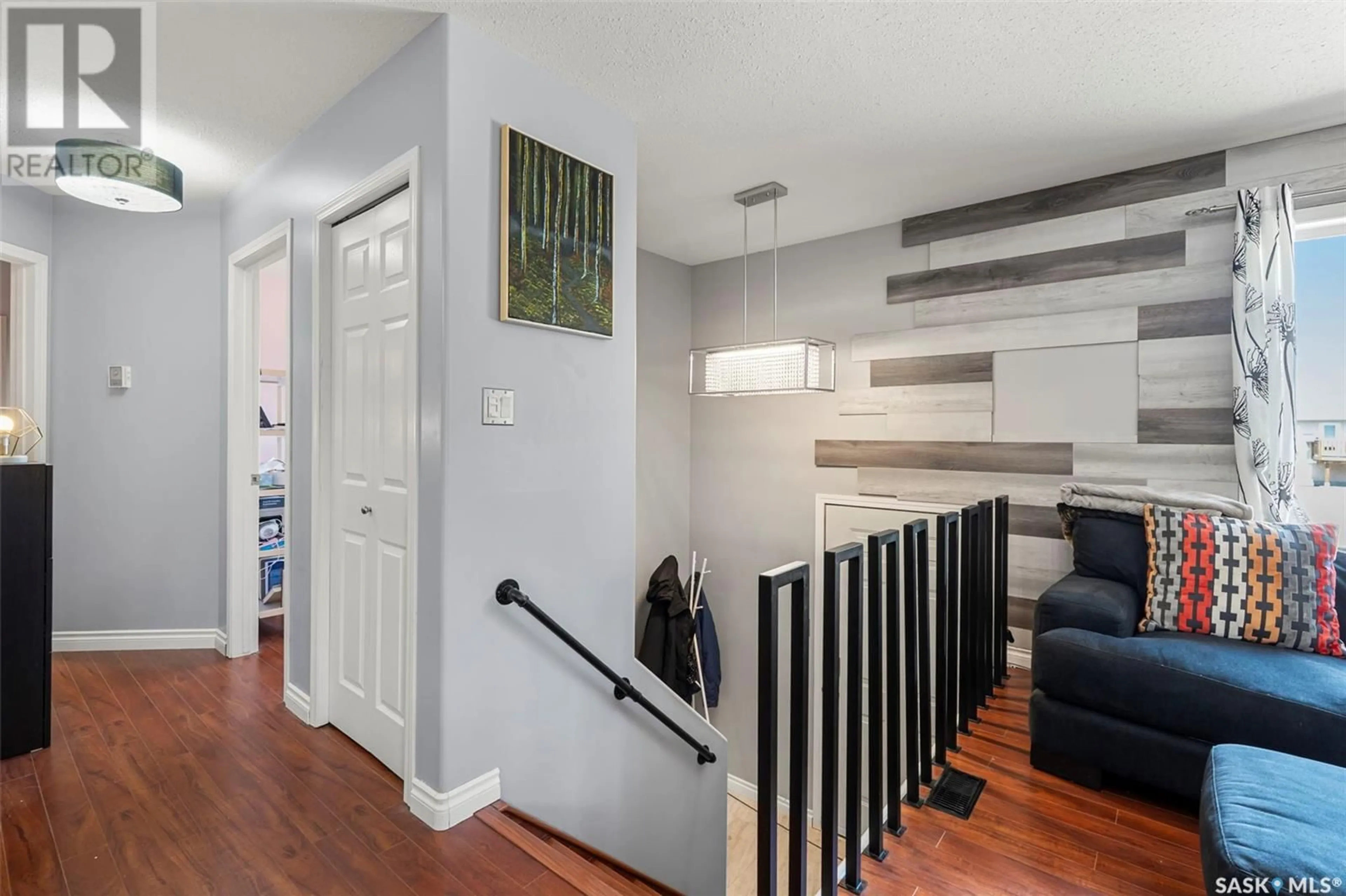 Indoor entryway for 9 231 MAIN STREET, Martensville Saskatchewan S0K2T0