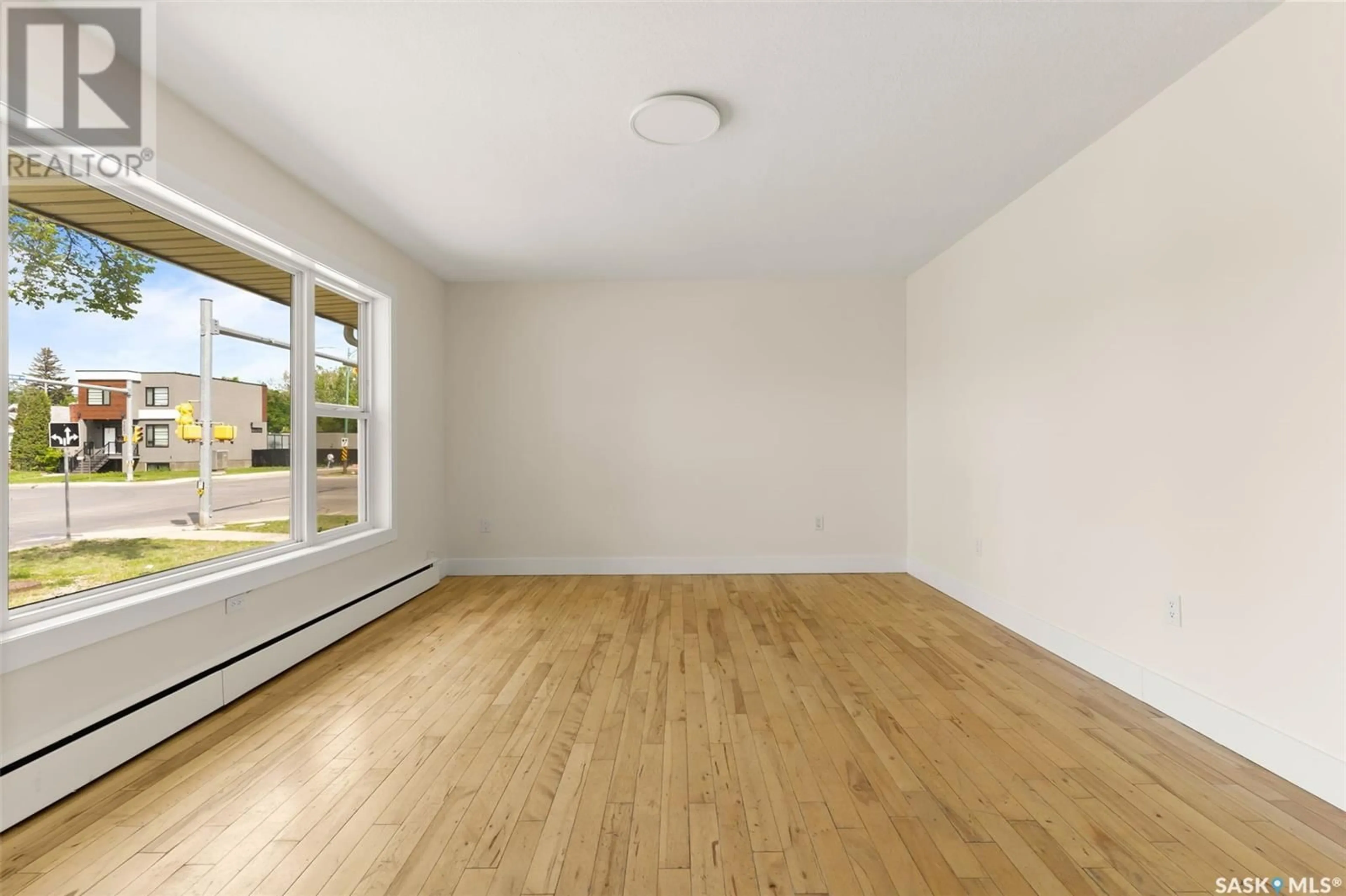 A pic of a room for 1101 BROADWAY AVENUE, Regina Saskatchewan S4P1E4