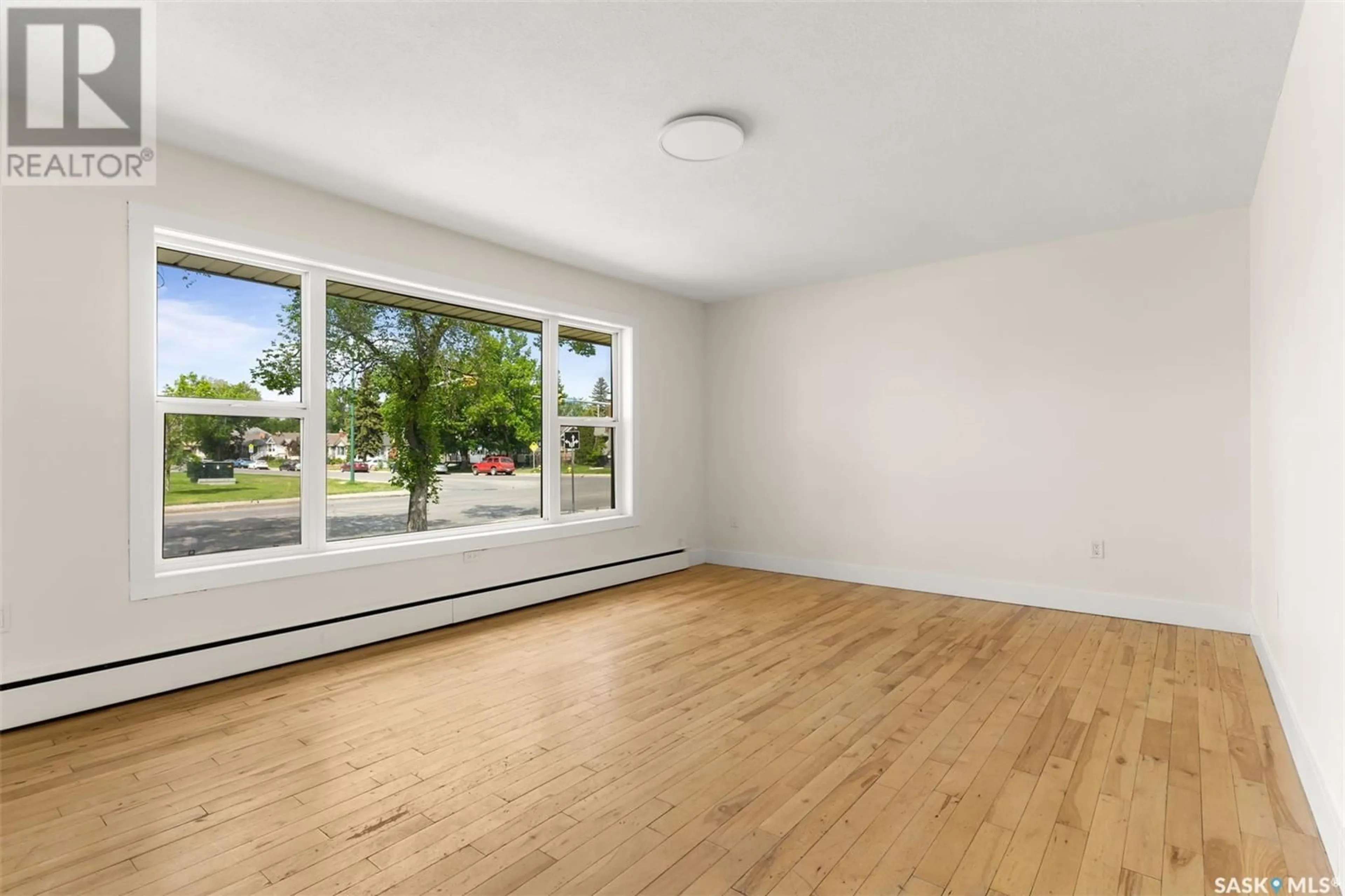 A pic of a room for 1101 BROADWAY AVENUE, Regina Saskatchewan S4P1E4