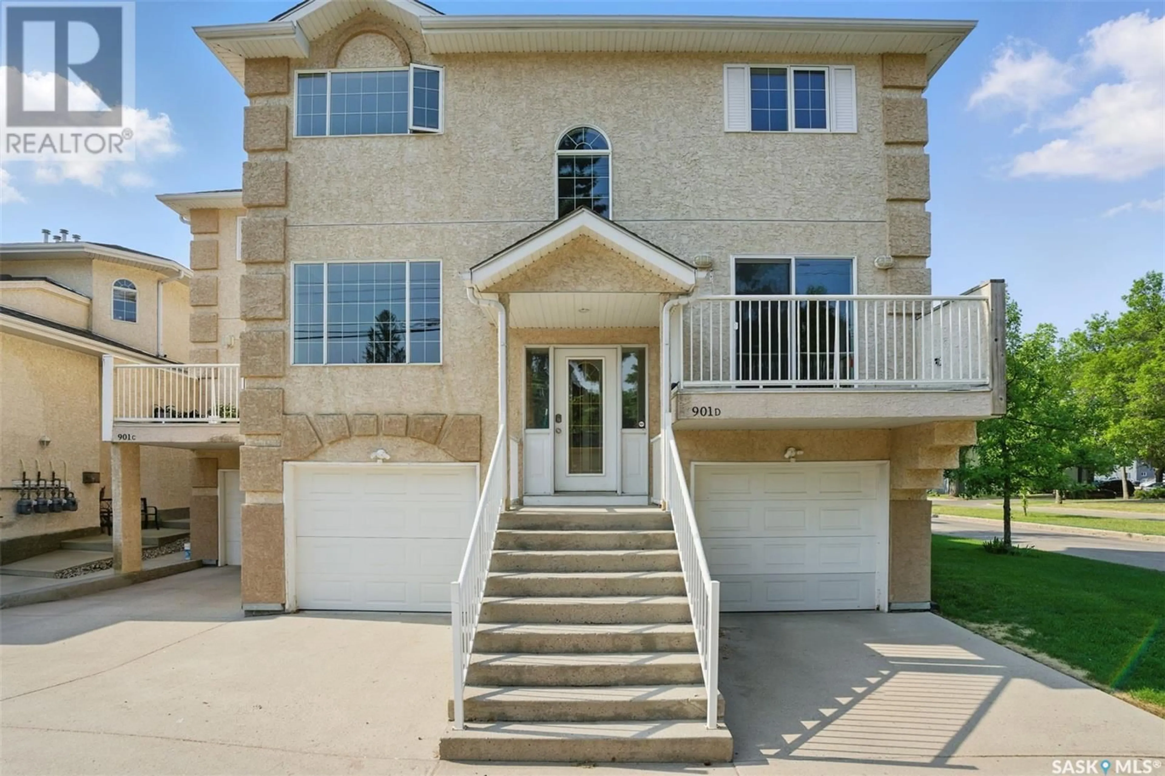 Unknown for 901D 9TH STREET, Saskatoon Saskatchewan S7H0M9