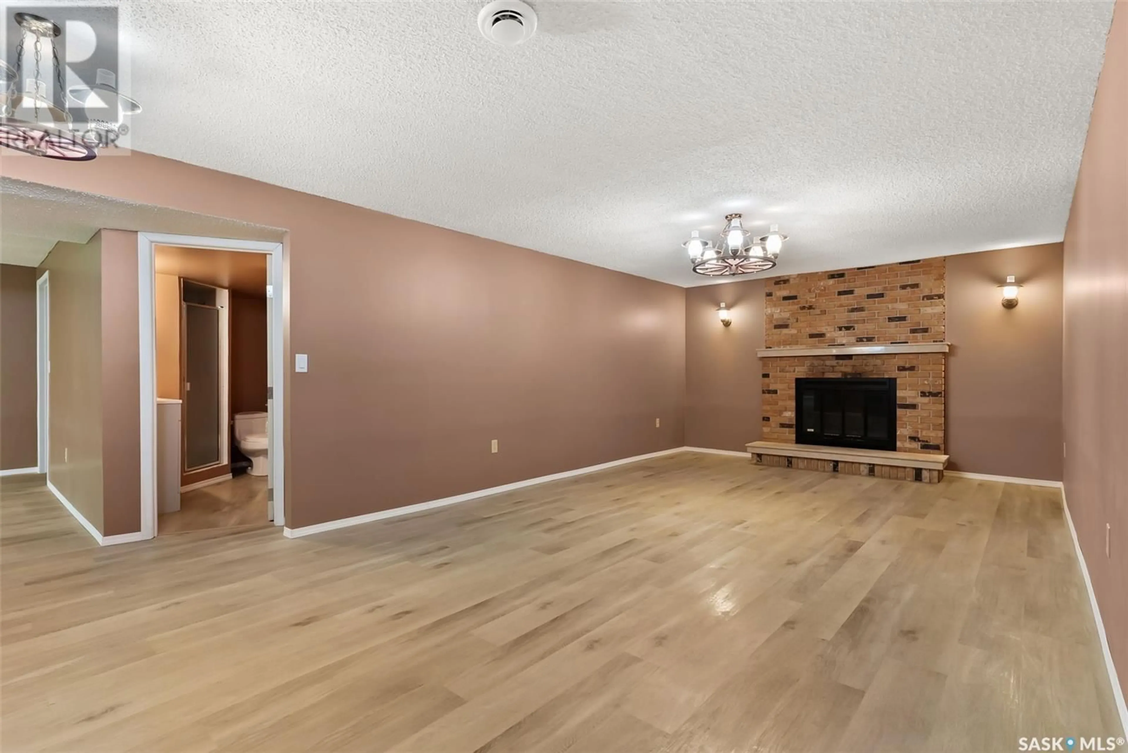A pic of a room for 105 1ST AVENUE, Kelliher Saskatchewan S0A1V0