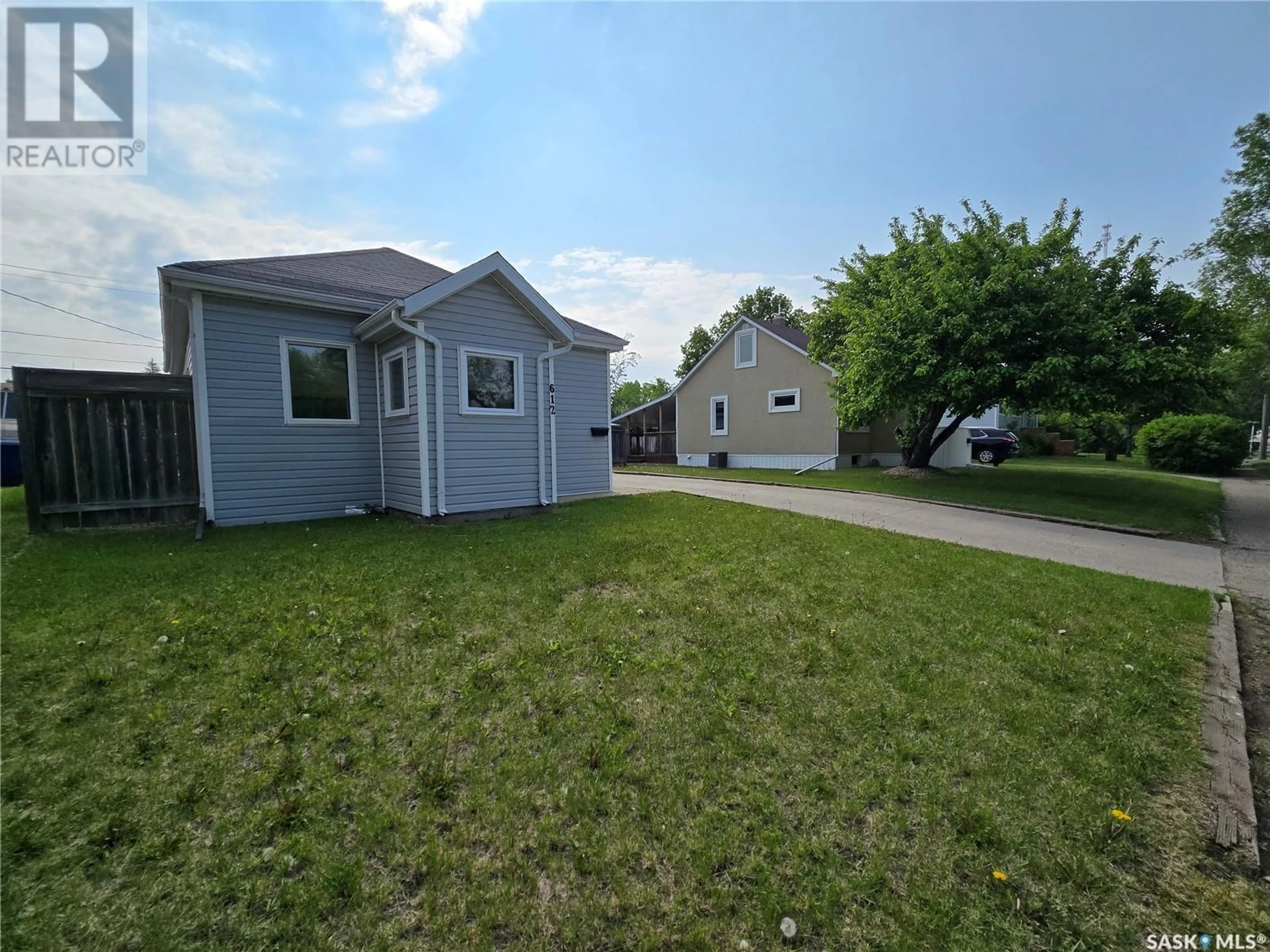 Unknown for 612 3RD STREET, Weyburn Saskatchewan S4H2E1