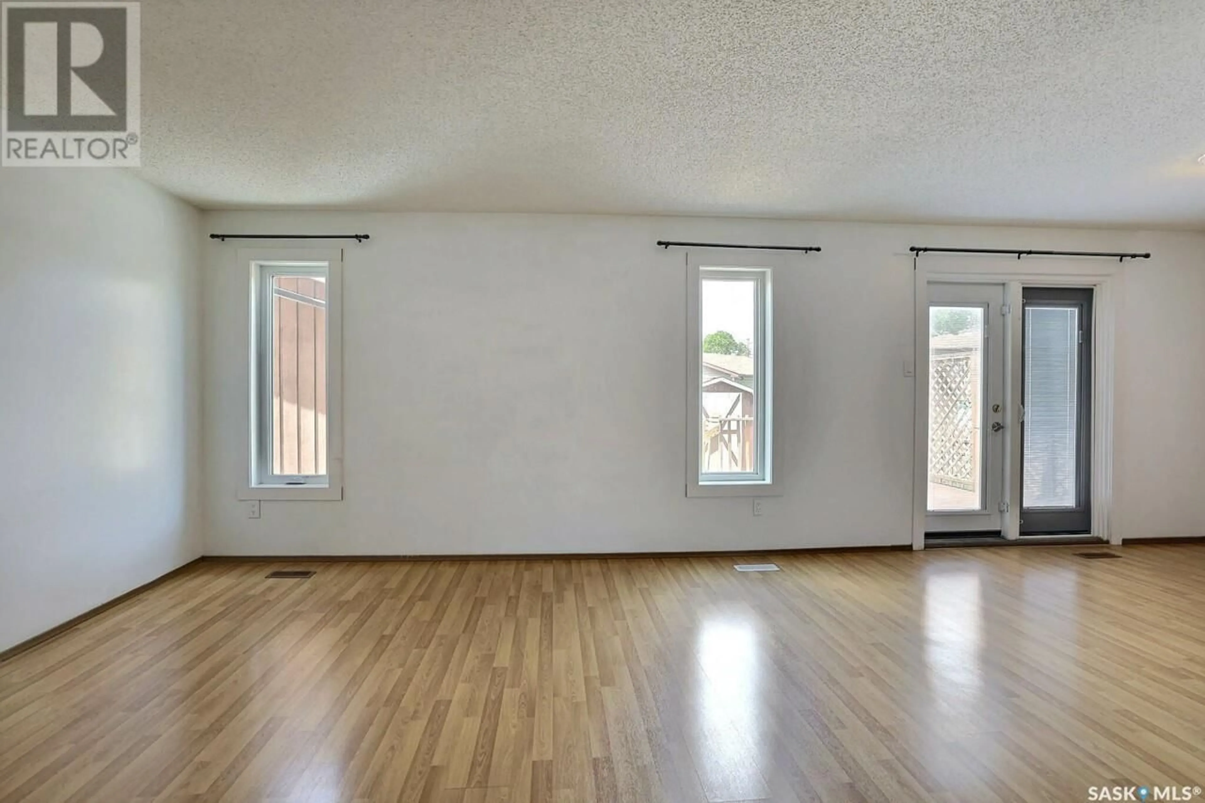 A pic of a room for 1210 GRAHAM ROAD, Regina Saskatchewan S4N6W7
