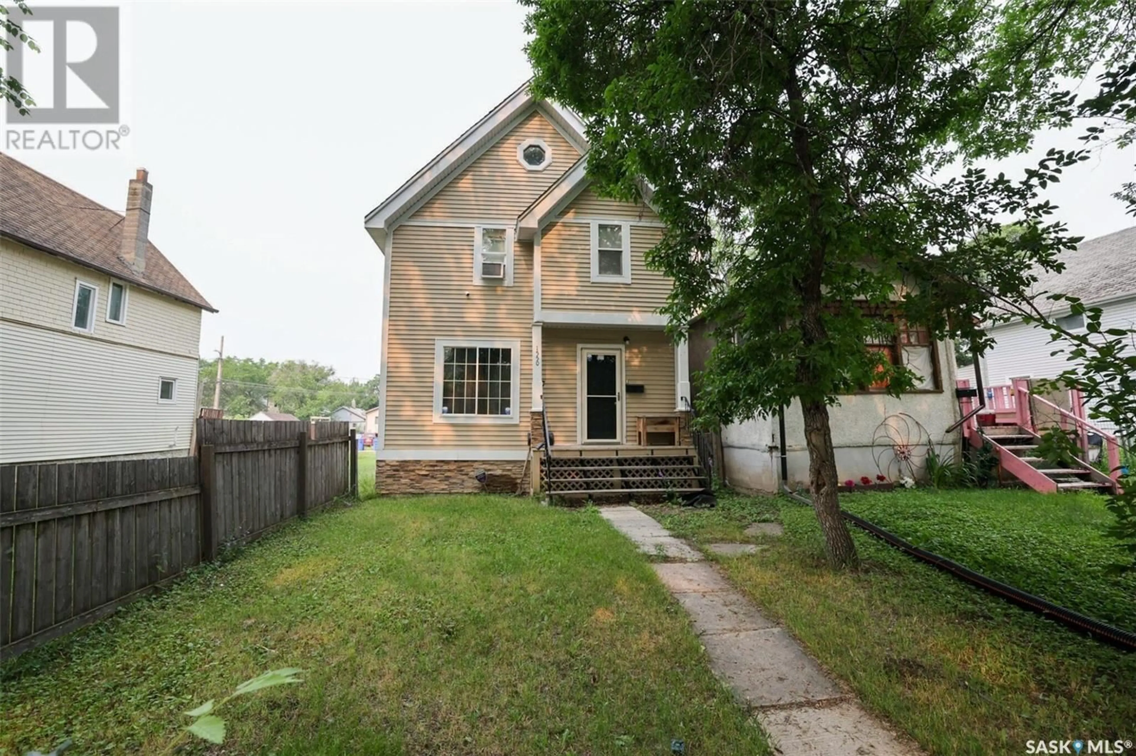 Unknown for 1550 ROBINSON STREET, Regina Saskatchewan S4T2N8