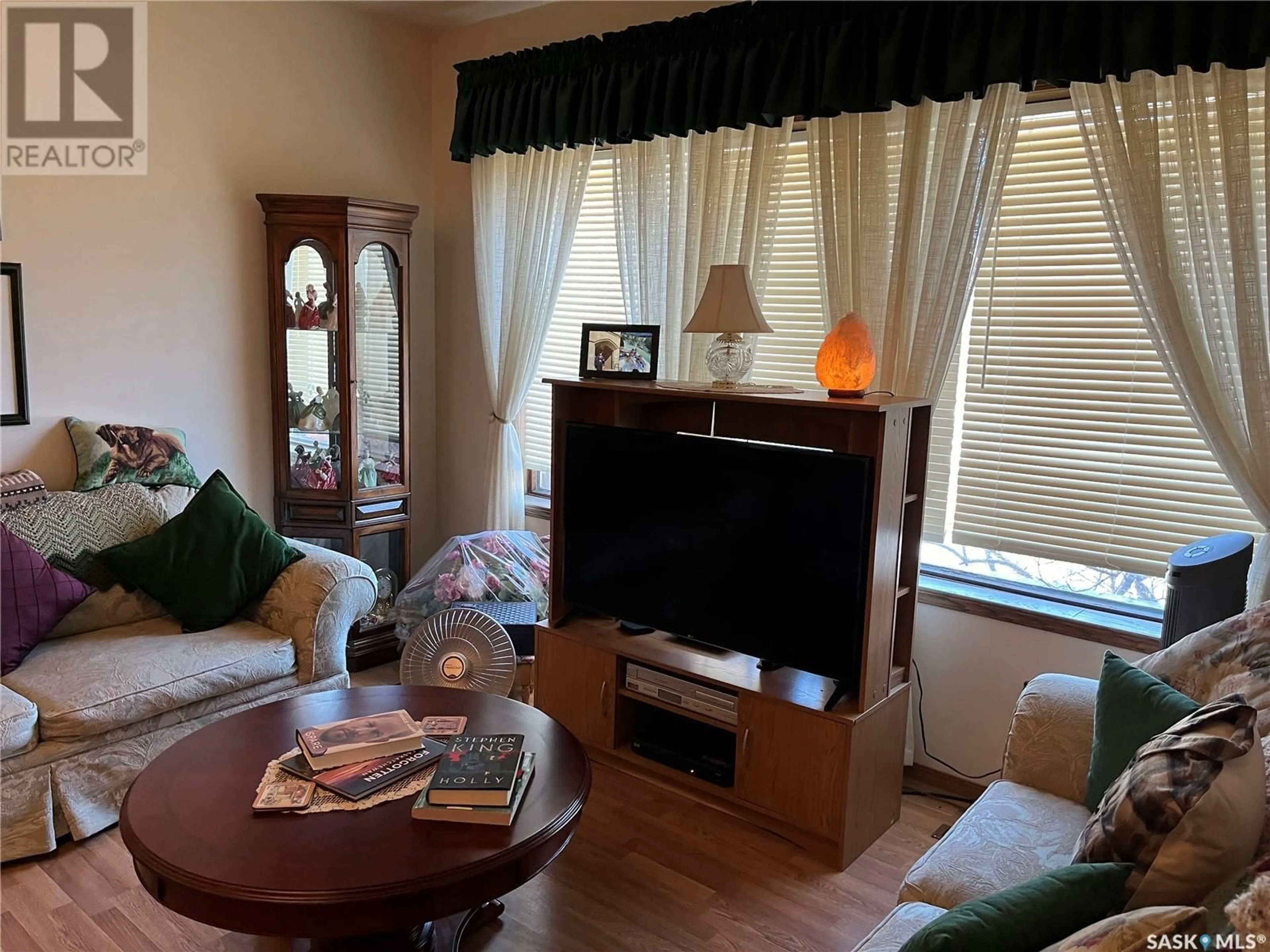 Living room with furniture, unknown for 200 CLOVERLY AVENUE, Arlington Rm No. 79 Saskatchewan S0N0S0