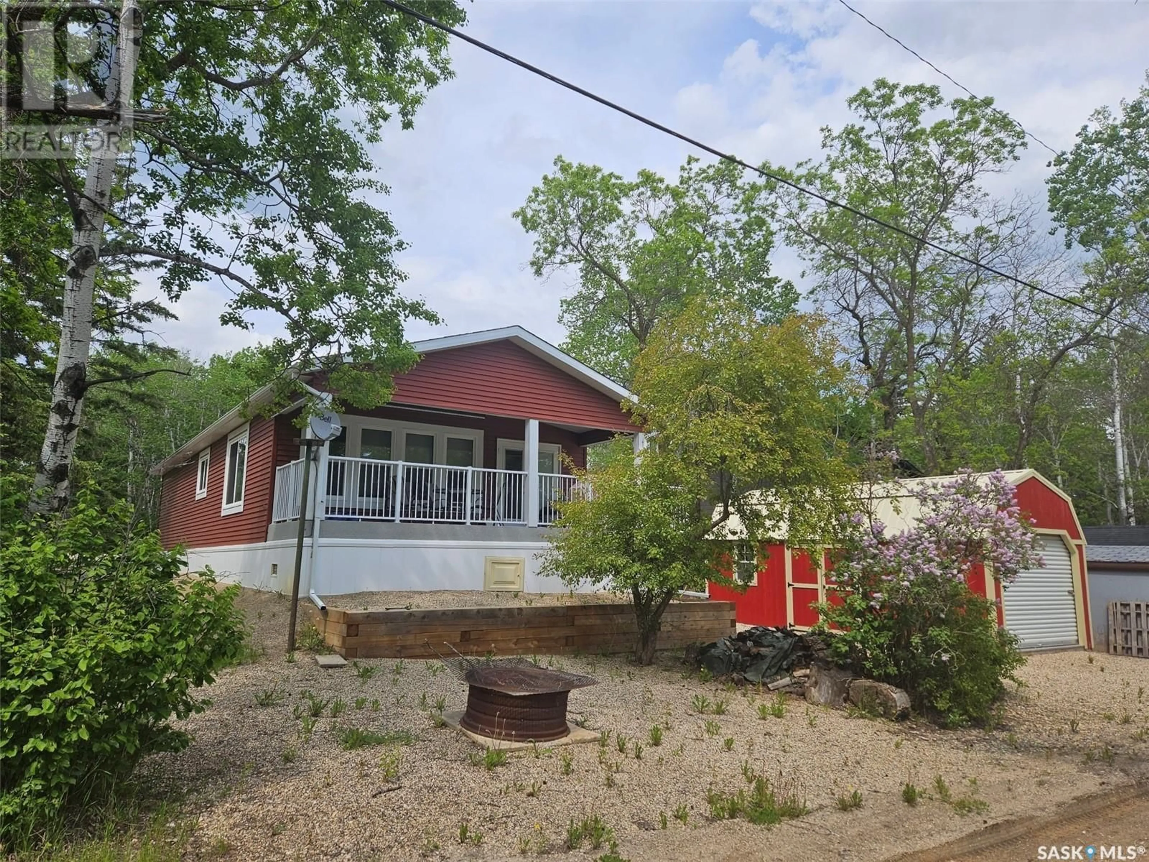 A pic from outside/outdoor area/front of a property/back of a property/a pic from drone, street for 11 ASH CRESCENT, Moose Mountain Provincial Park Saskatchewan S0C2S0