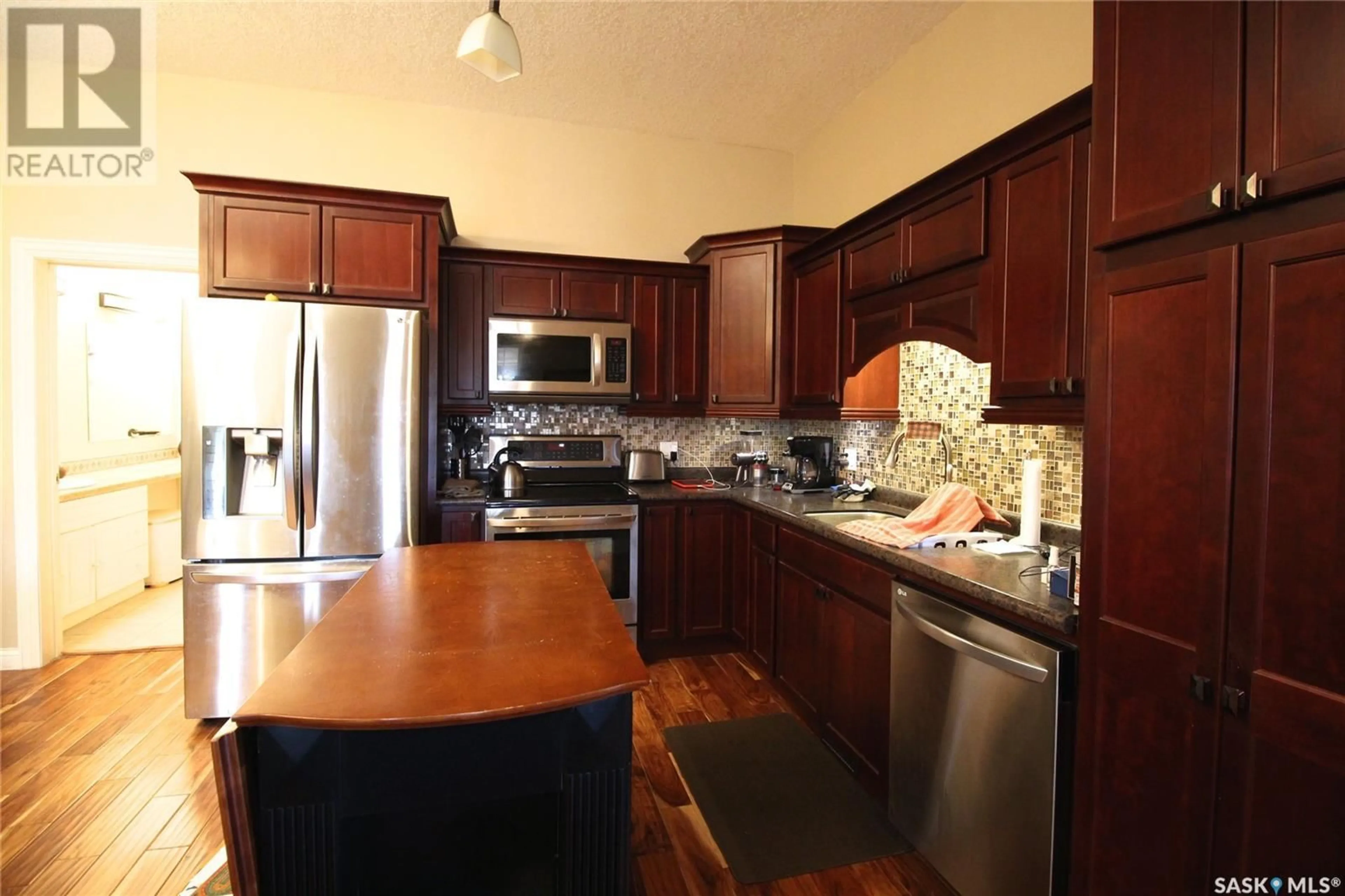Open concept kitchen, unknown for FRANK ACREAGE, Wawken Rm No. 93 Saskatchewan S0G2R0