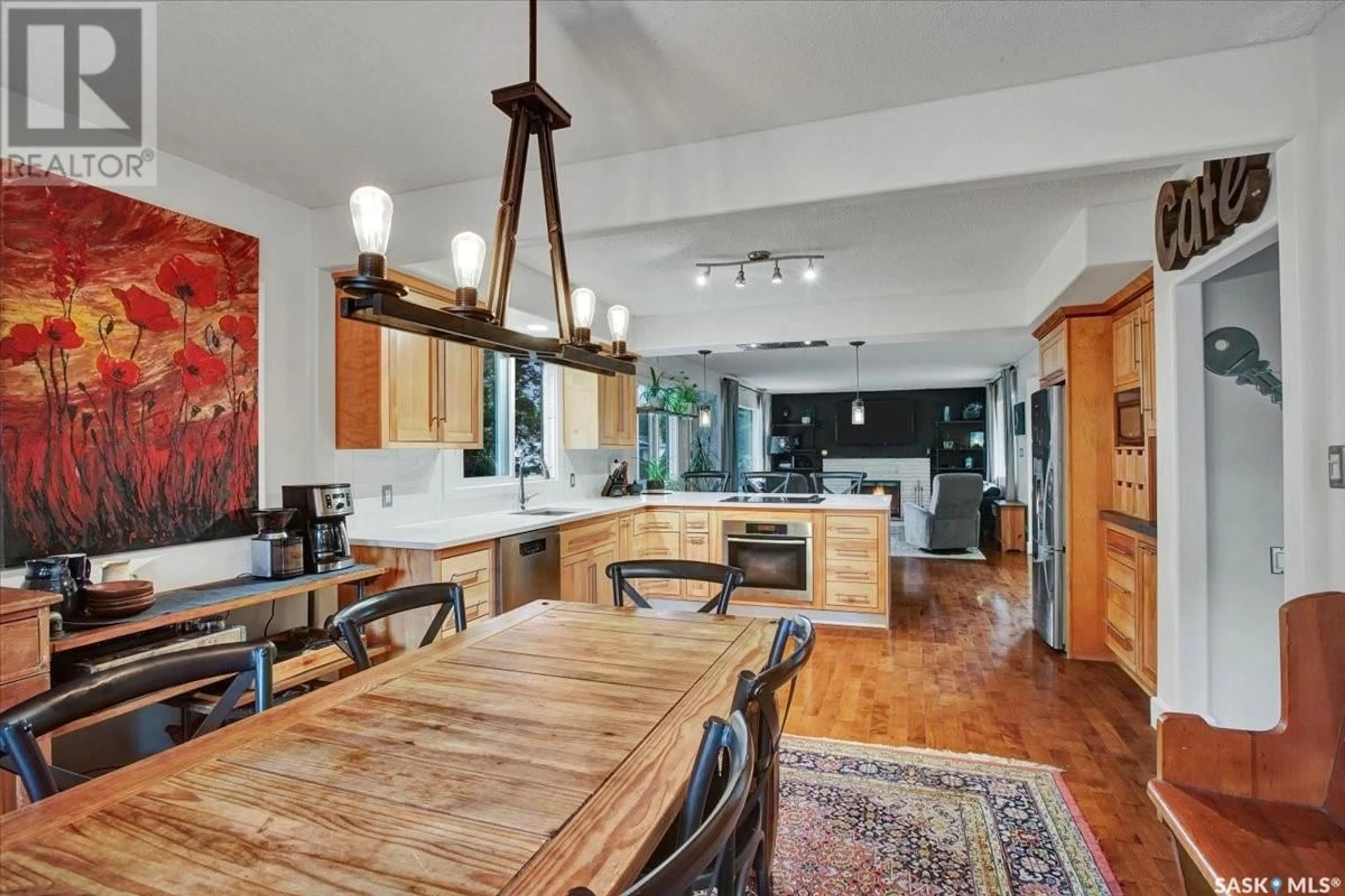 Open concept kitchen, unknown for 3329 DIEPPE STREET, Saskatoon Saskatchewan S7M3S6