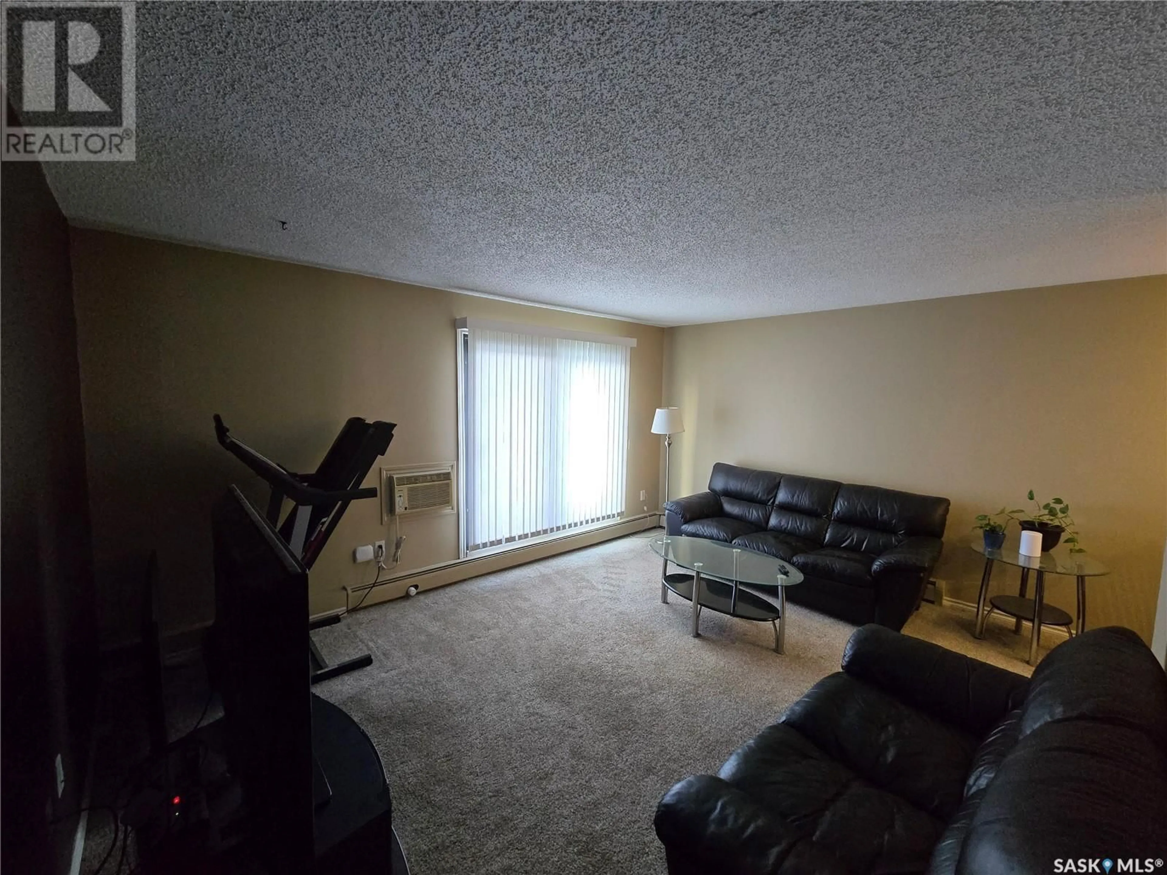 A pic of a room for 250 - 305 PINEHOUSE PLACE, Saskatoon Saskatchewan S7K4X1