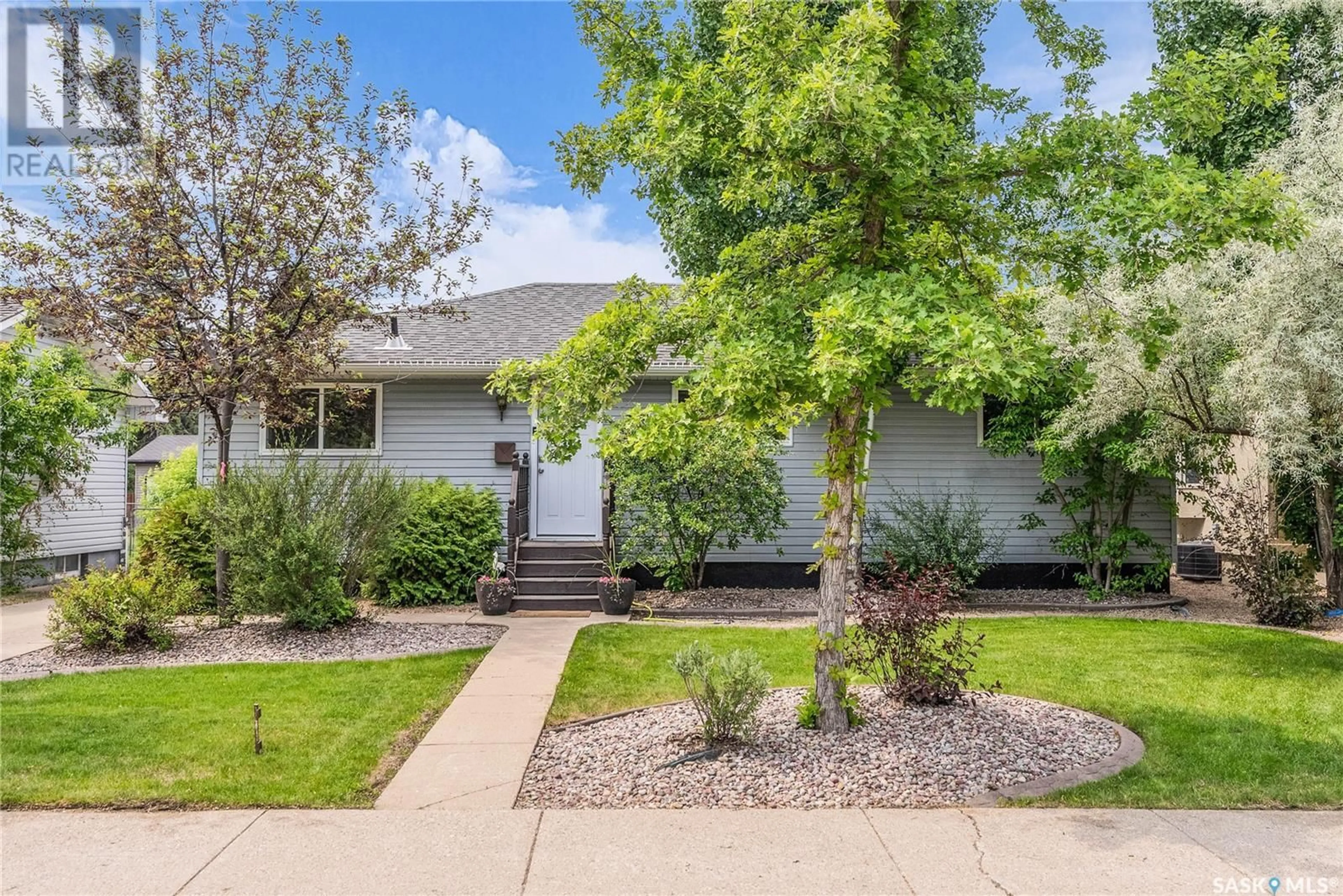 Home with vinyl exterior material, street for 2522 YORK AVENUE, Saskatoon Saskatchewan S7J1J7