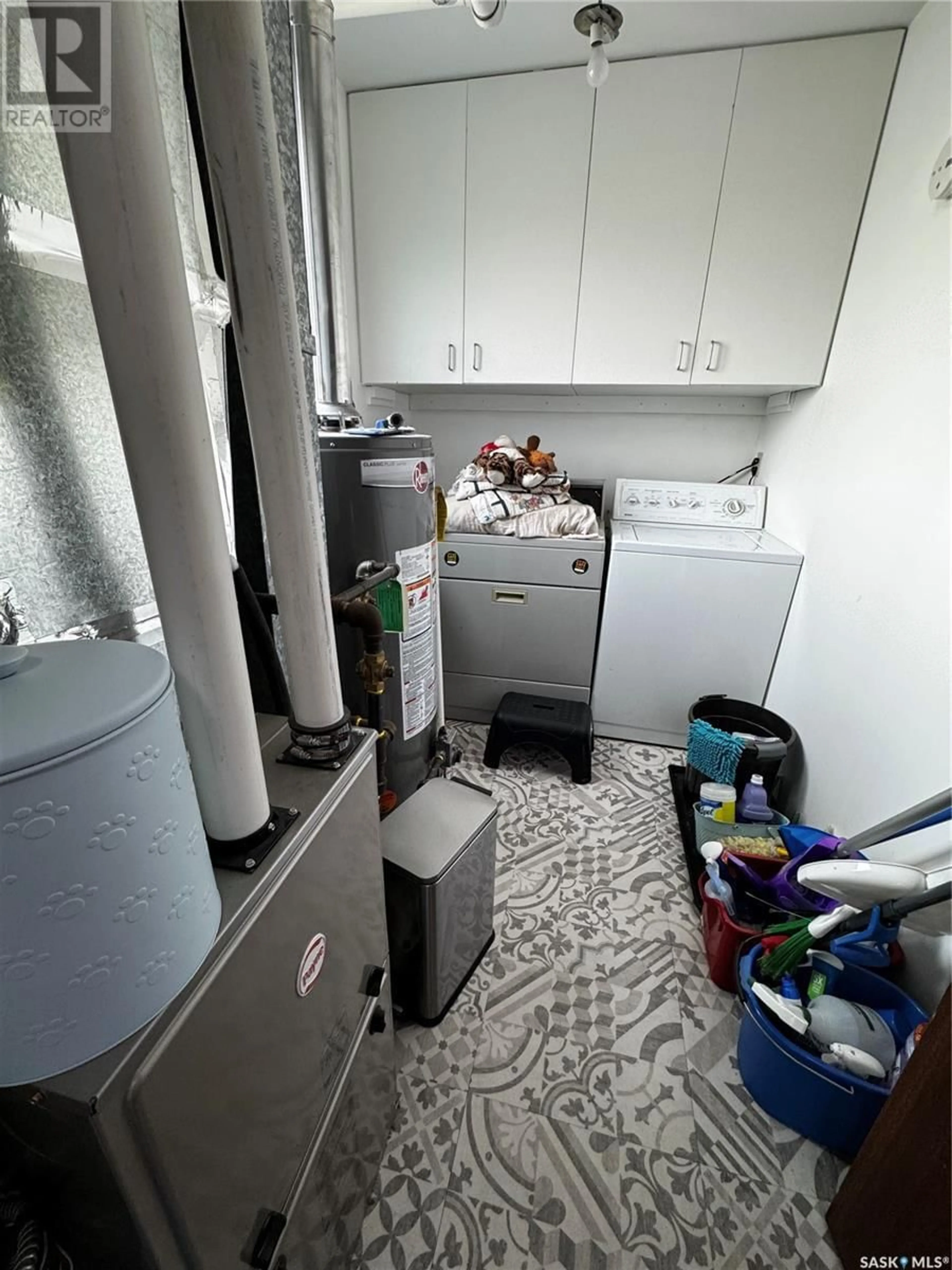 A pic of a room for 520 BRAY STREET E, Swift Current Saskatchewan S9H4E3