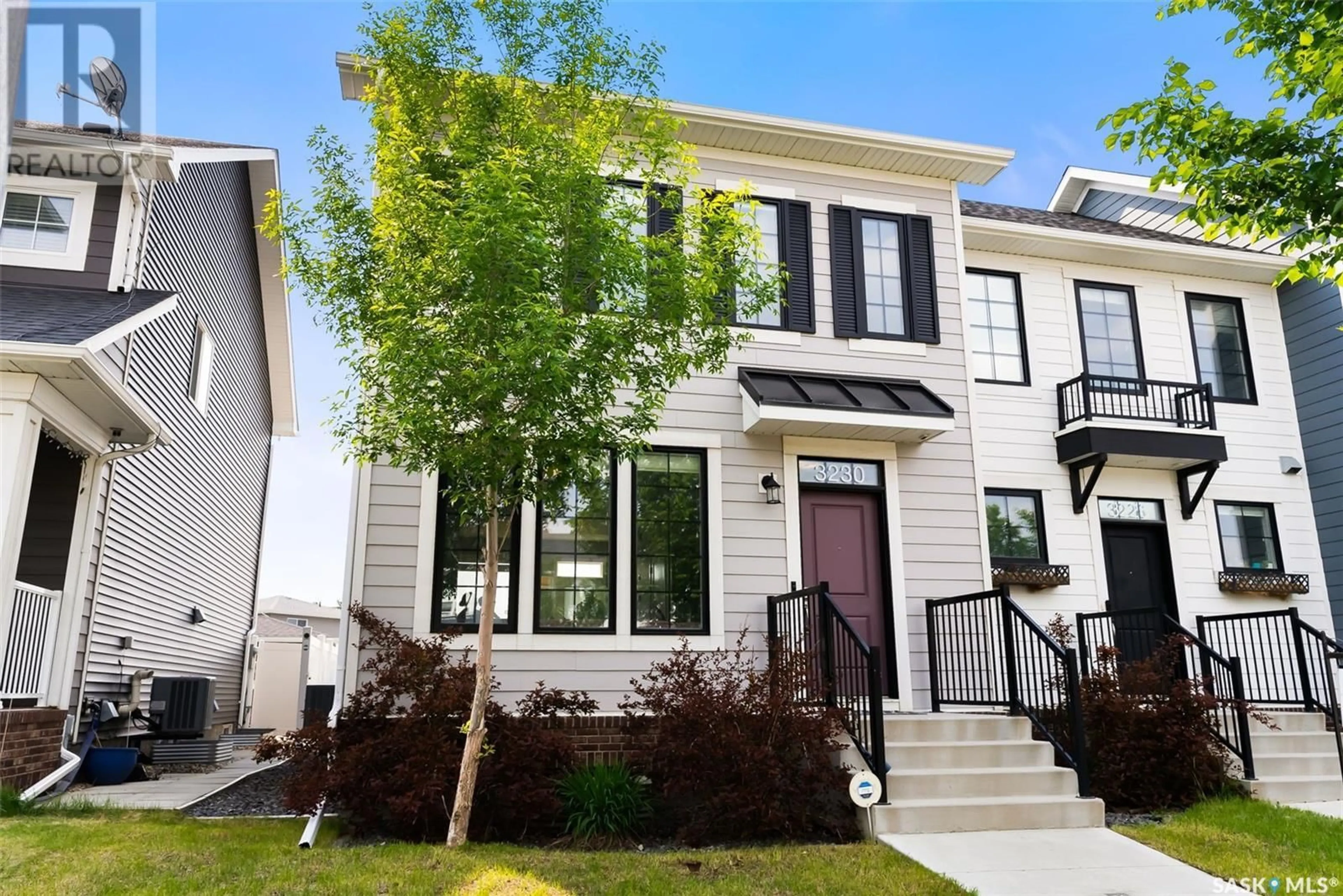 Home with vinyl exterior material, street for 3230 CHUKA BOULEVARD, Regina Saskatchewan S4V3S6