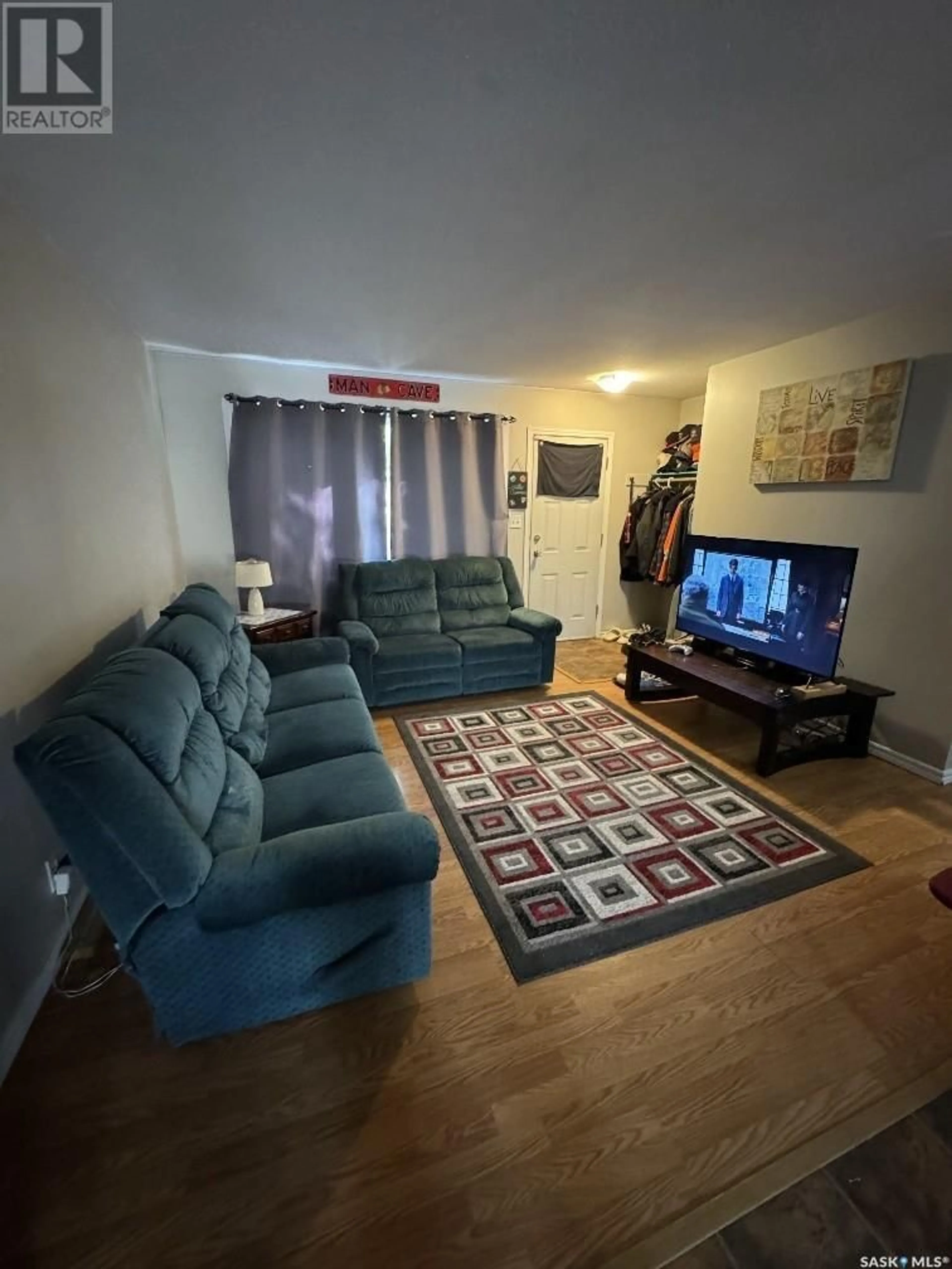 Living room with furniture, unknown for 339 MCCARTHY BOULEVARD, Regina Saskatchewan S4R5N2