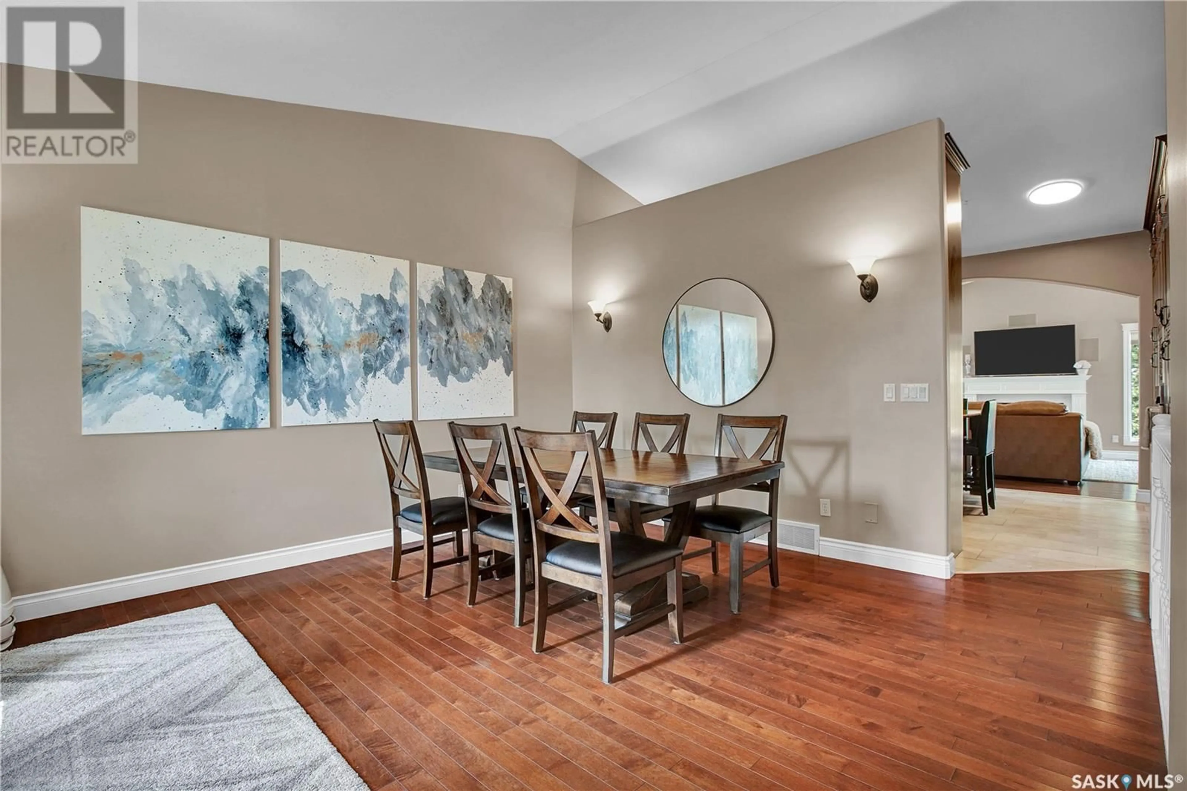 Dining room, unknown for 1447 FAIRBROTHER CRESCENT, Saskatoon Saskatchewan S7S1H7