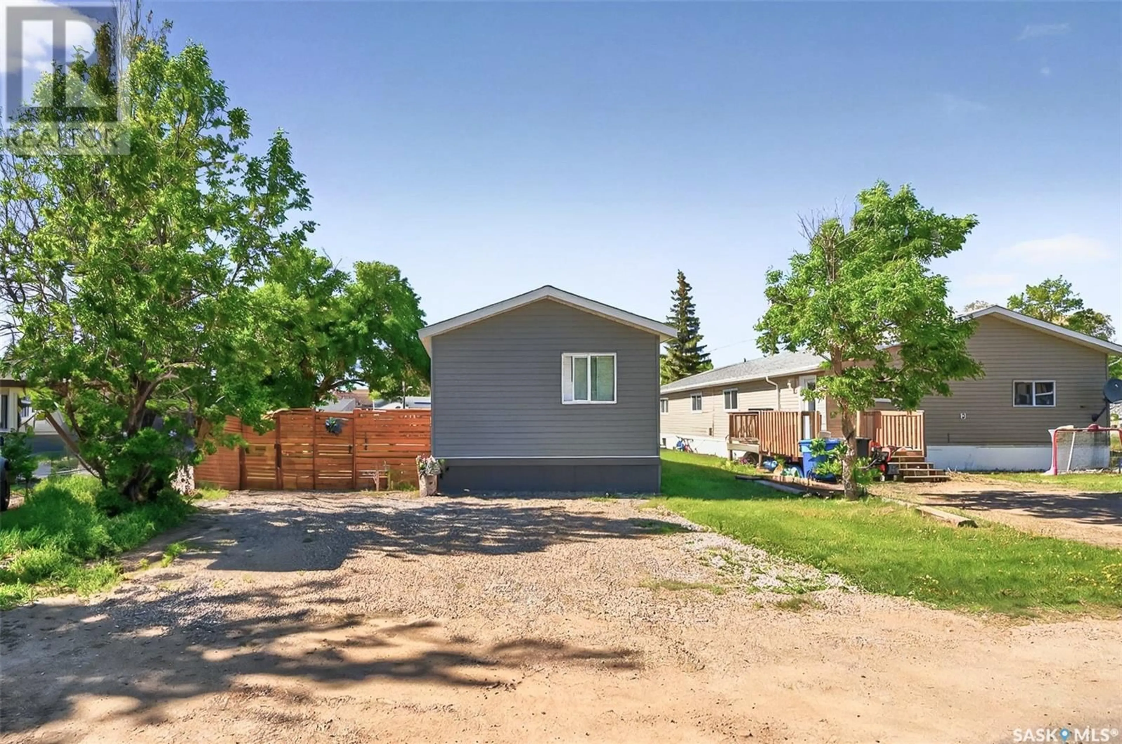 Unknown for 128 DOGWOOD STREET, Caronport Saskatchewan S0H0S0