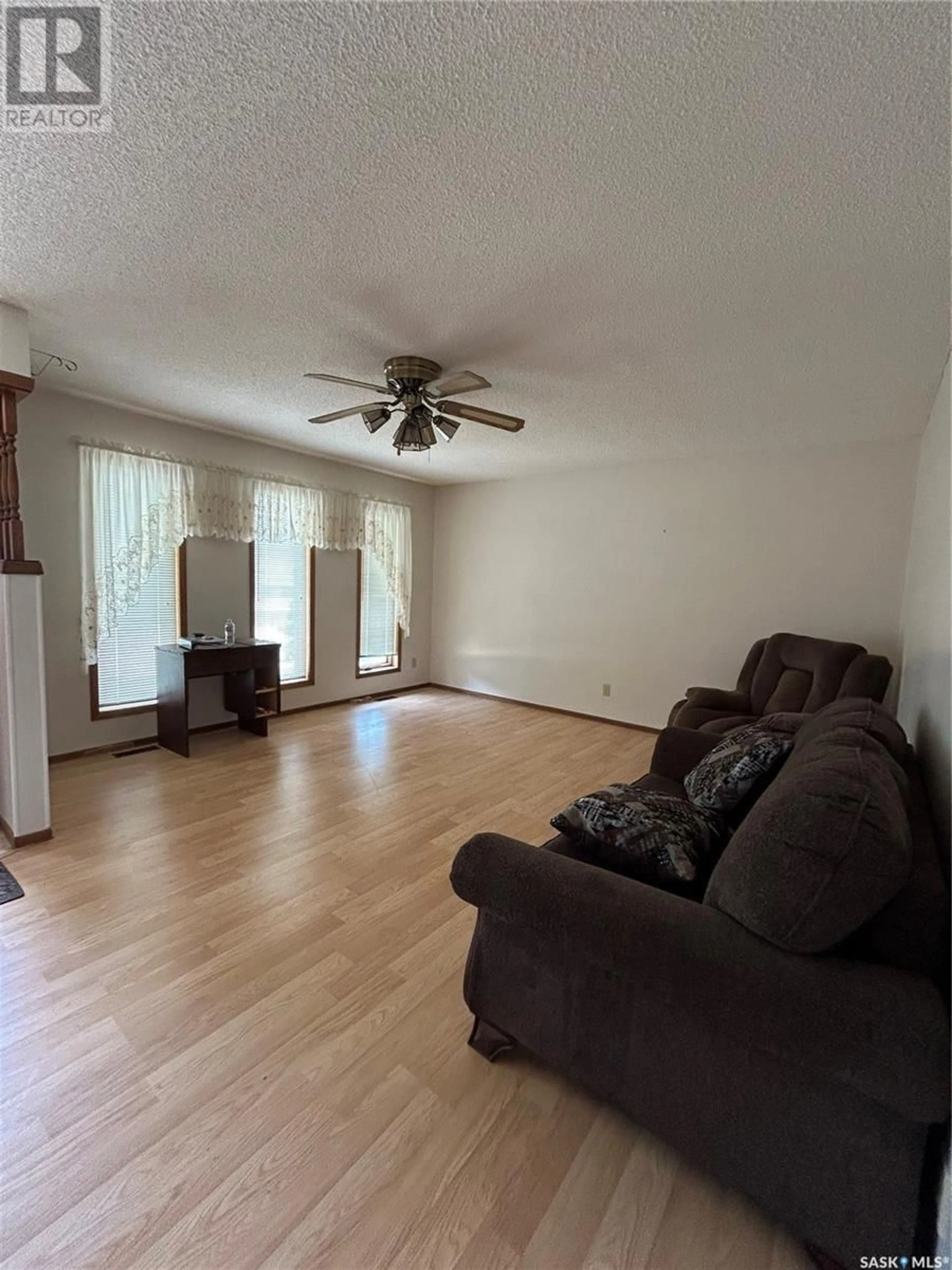A pic of a room for 8 MCCULLOCH STREET, Fillmore Saskatchewan S0G1N0