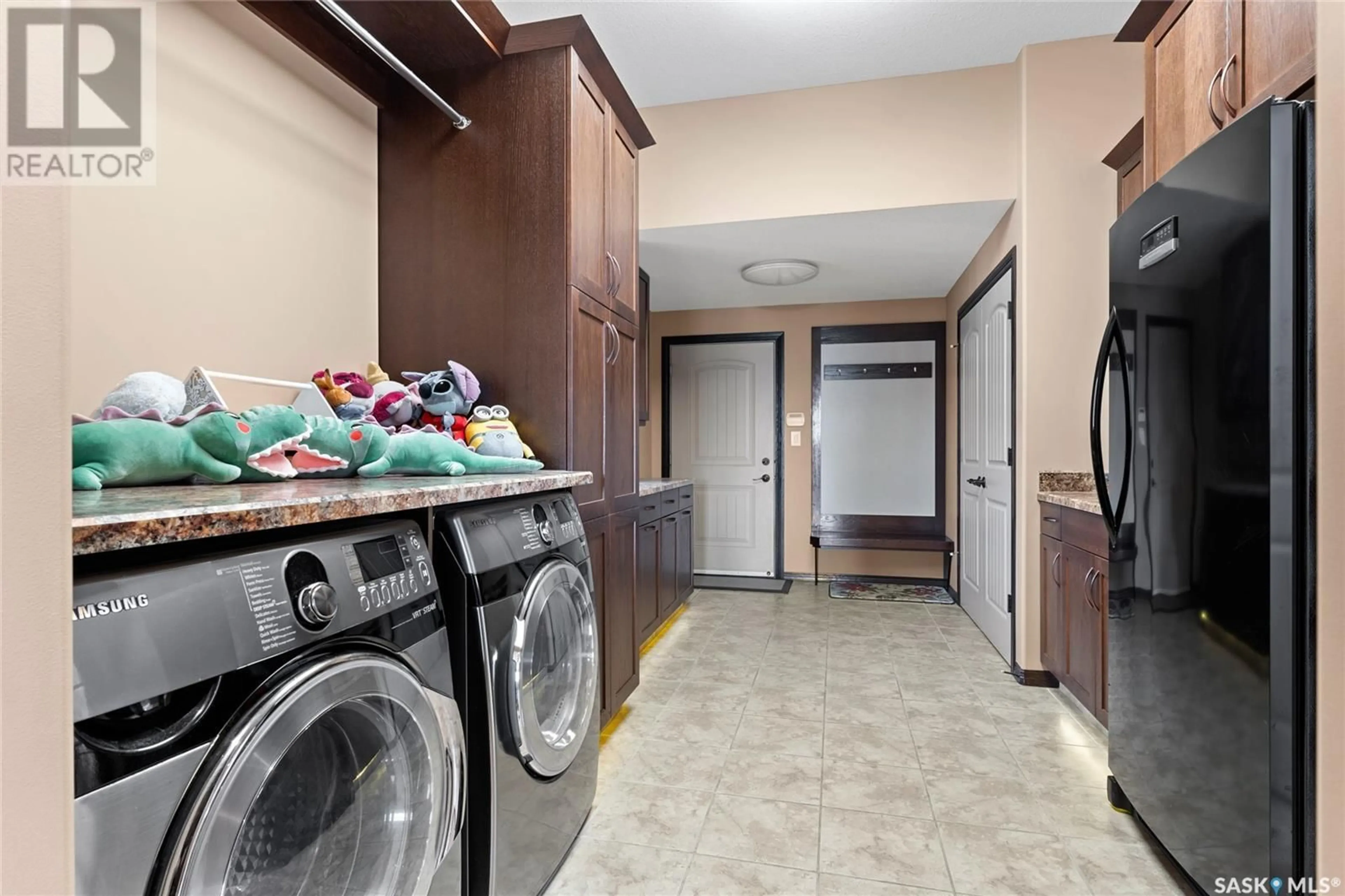 Laundry room for 4350 SANDPIPER CRESCENT, Regina Saskatchewan S4V1N3