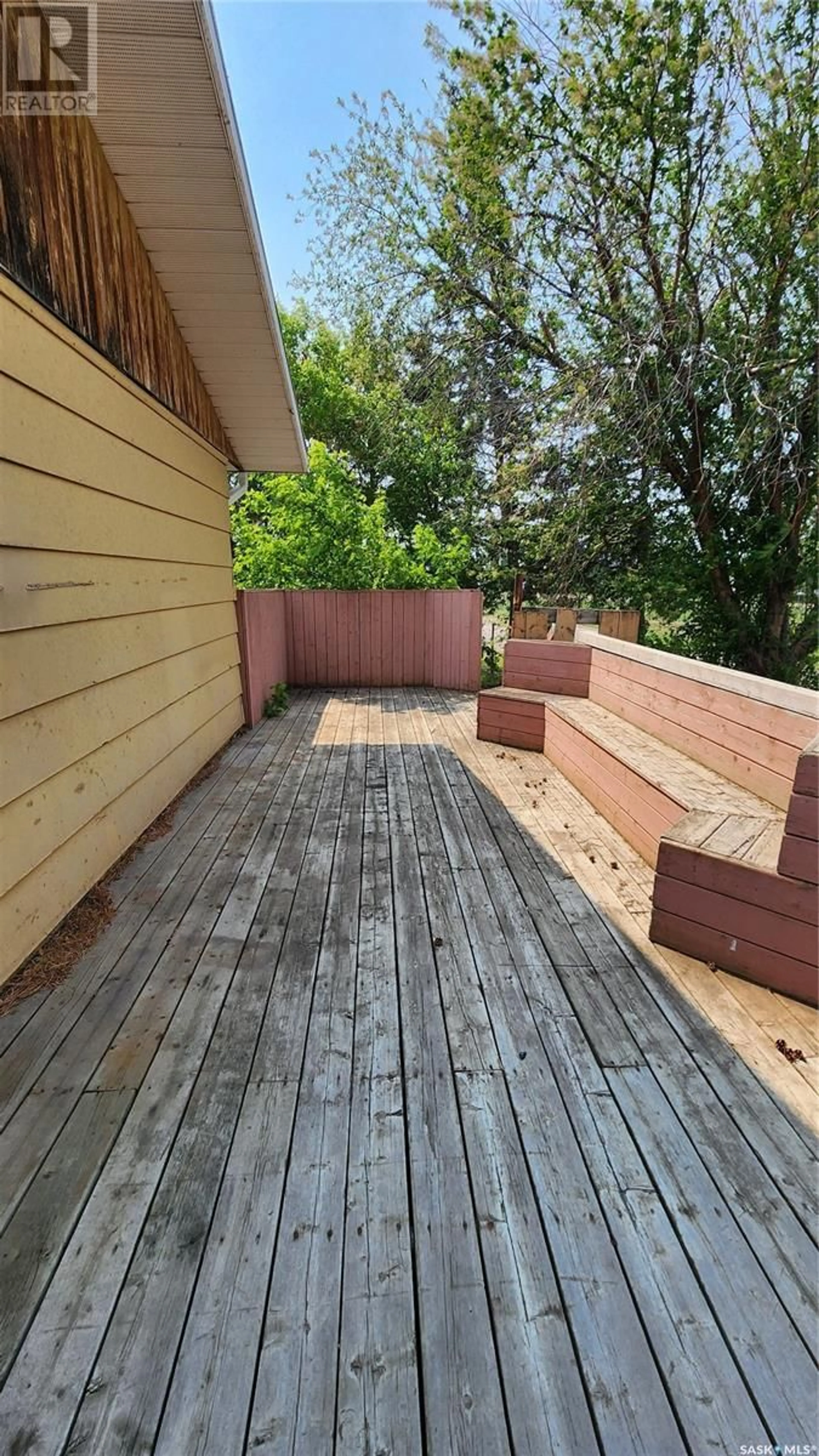 Patio, street for 915 ANNEX ROAD, Edam Saskatchewan S0M0V0