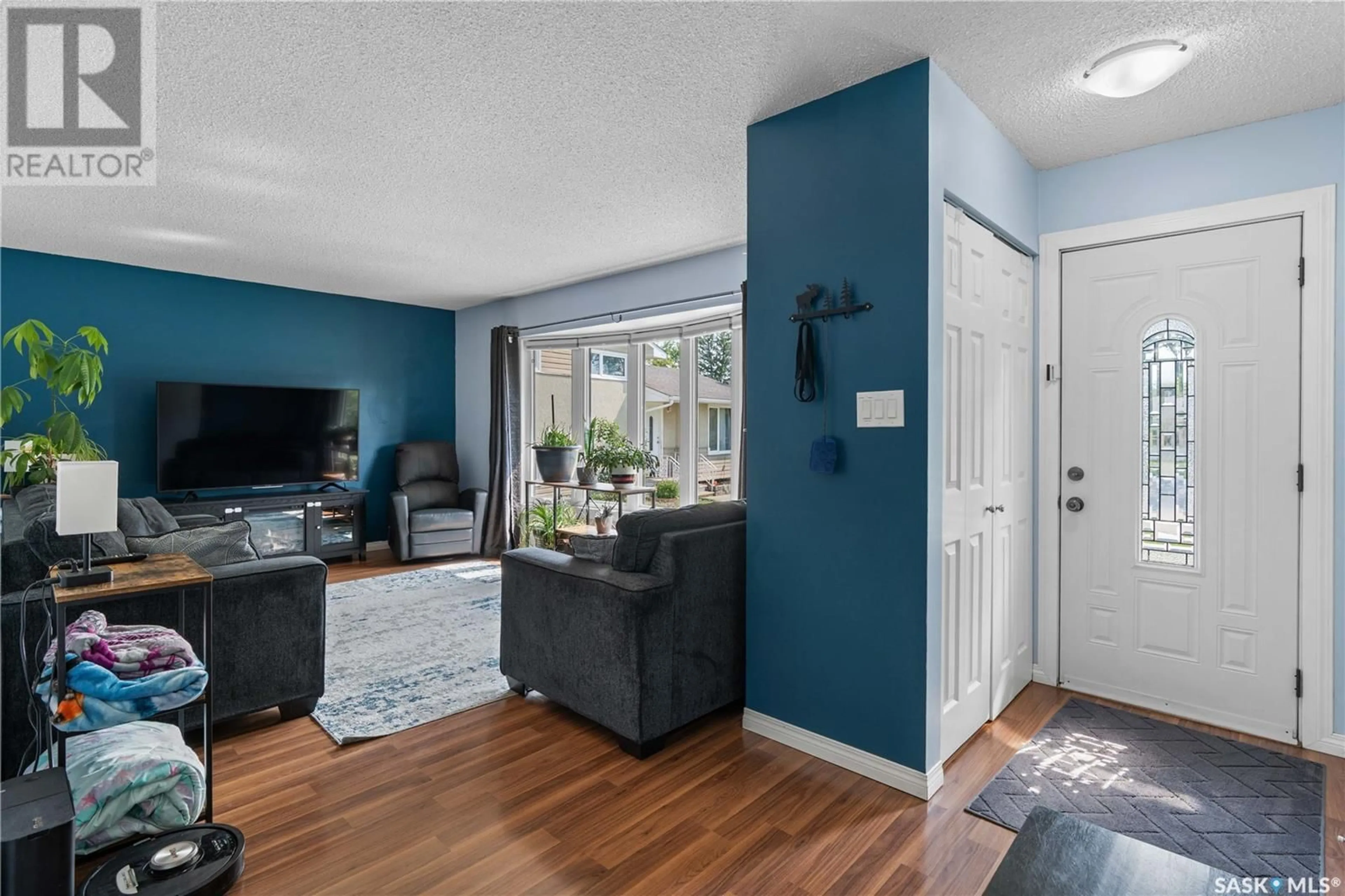 Living room with furniture, unknown for 16 LIPTON PLACE, Regina Saskatchewan S4R3T6