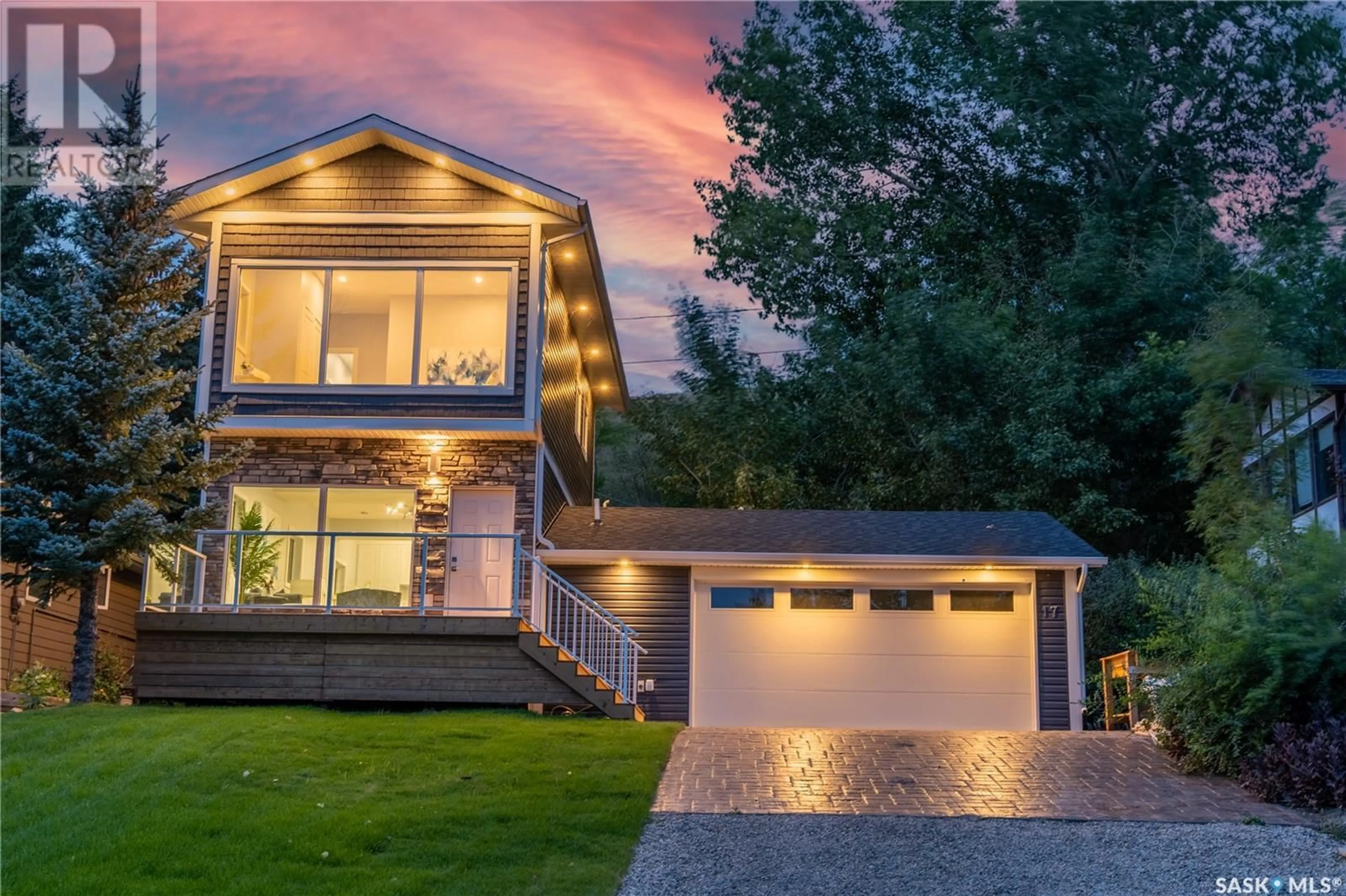 Home with vinyl exterior material, mountain view for 17 SUMMERFELDT DRIVE, Thode Saskatchewan S7C0A4